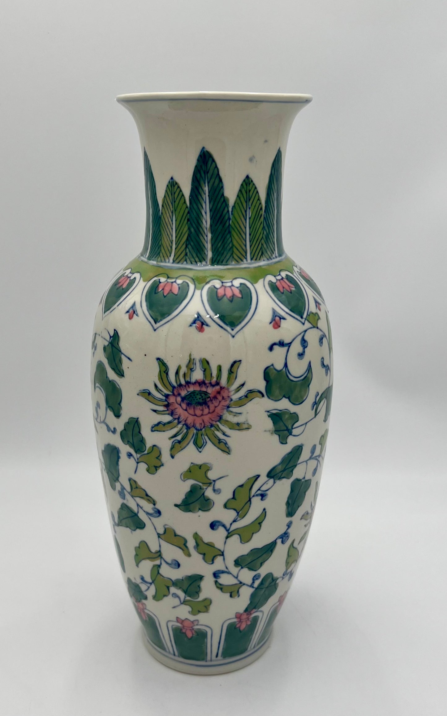 VINTAGE BOHO PORCELAIN VASE, CIRCA 1980s
