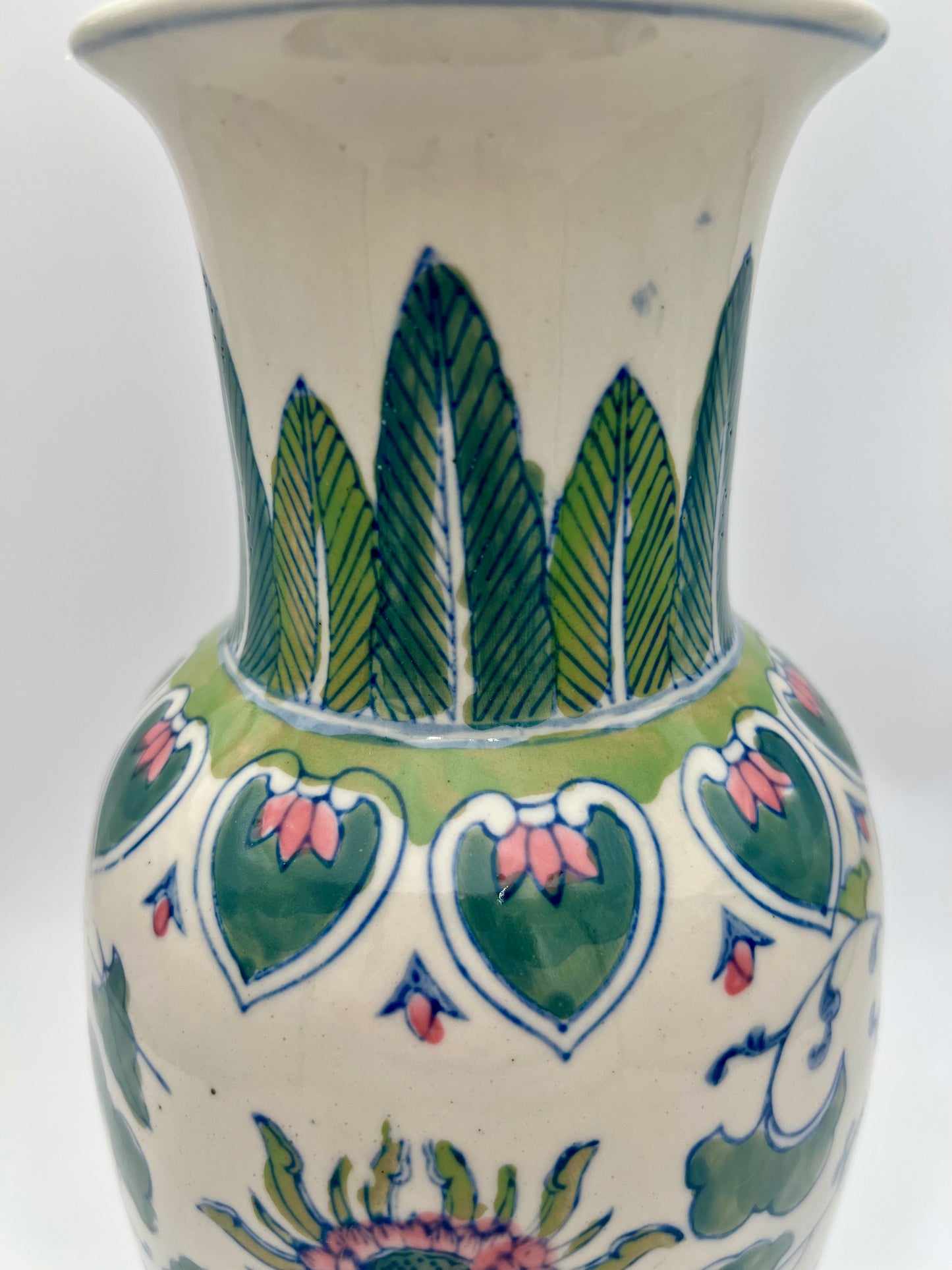 VINTAGE BOHO PORCELAIN VASE, CIRCA 1980s