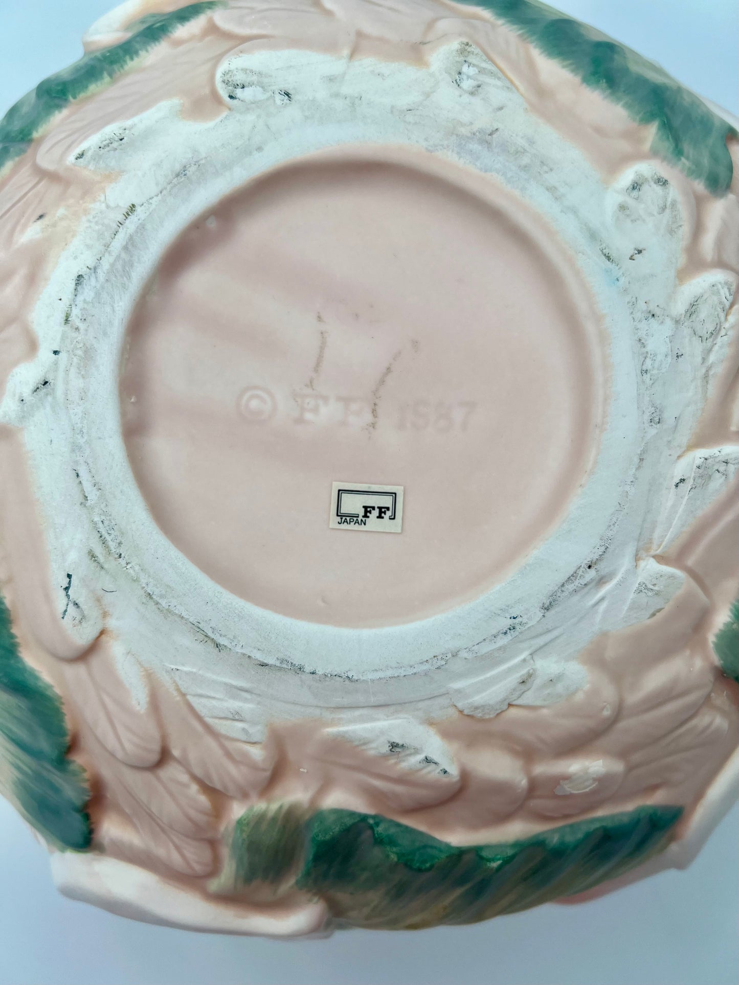 VERY RARE FITZ & FLOYD "LILY OF THE VALLEY" CENTERPIECE BOWL, CIRCA 1987