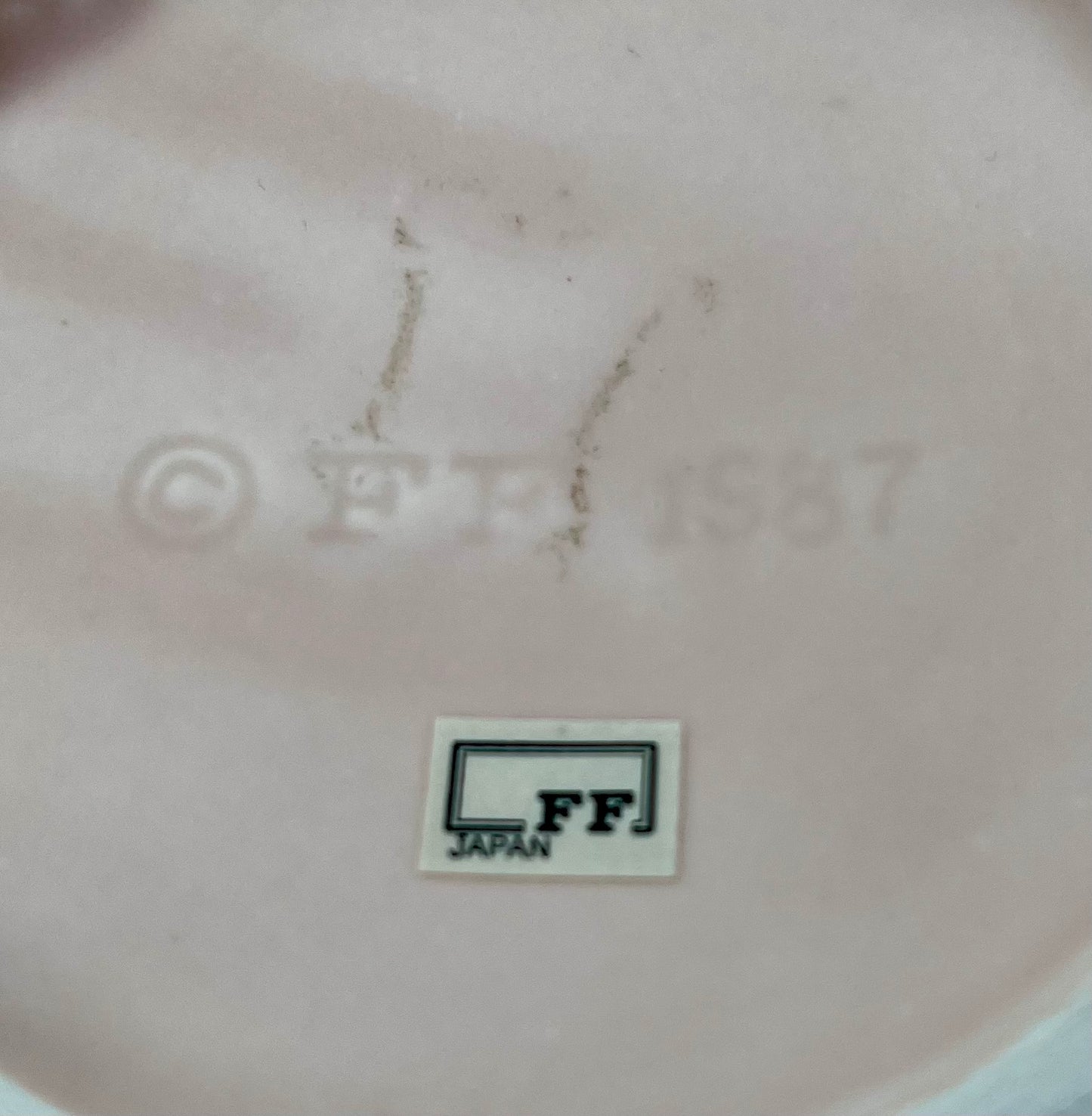 VERY RARE FITZ & FLOYD "LILY OF THE VALLEY" CENTERPIECE BOWL, CIRCA 1987