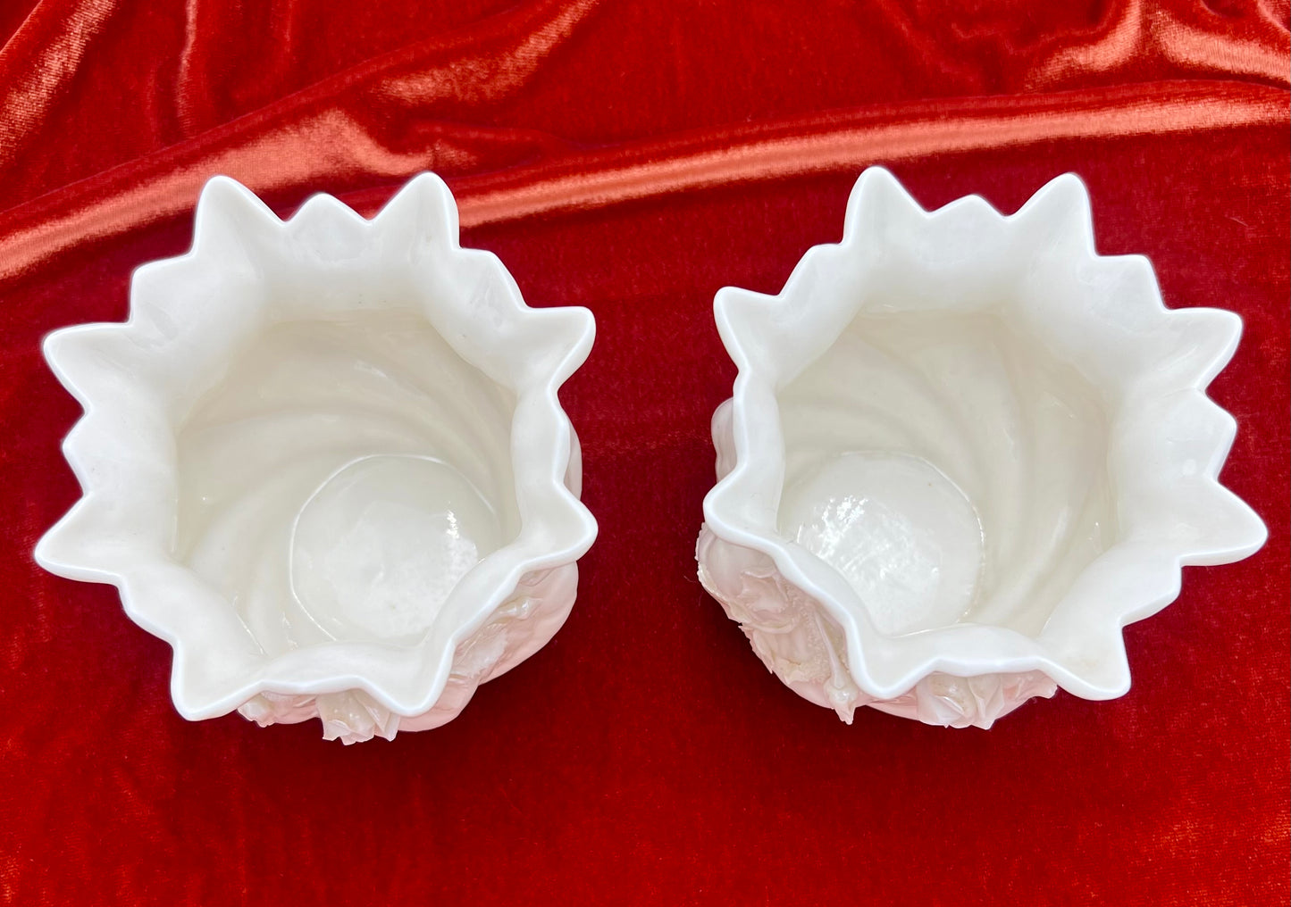 PAIR OF ANTIQUE SMALL IVORY BELLEEK POTTERY PLANTERS, CIRCA 1926-1946