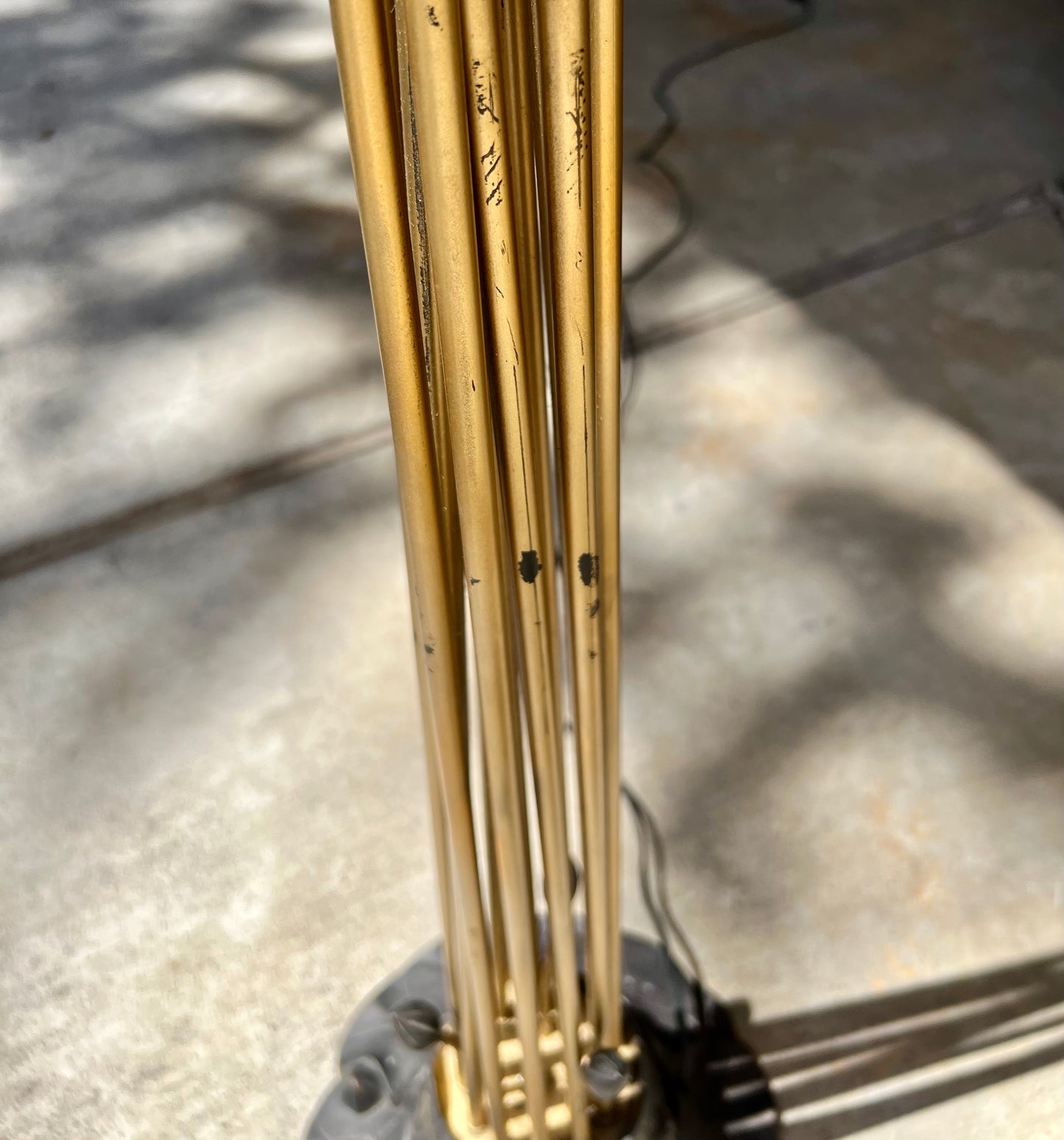Vintage 1970s Hollywood Regency Brass Tulip Floor Lamp with Lotus Base – Mid Century Modern Waterfall 12-Light Statement Lighting