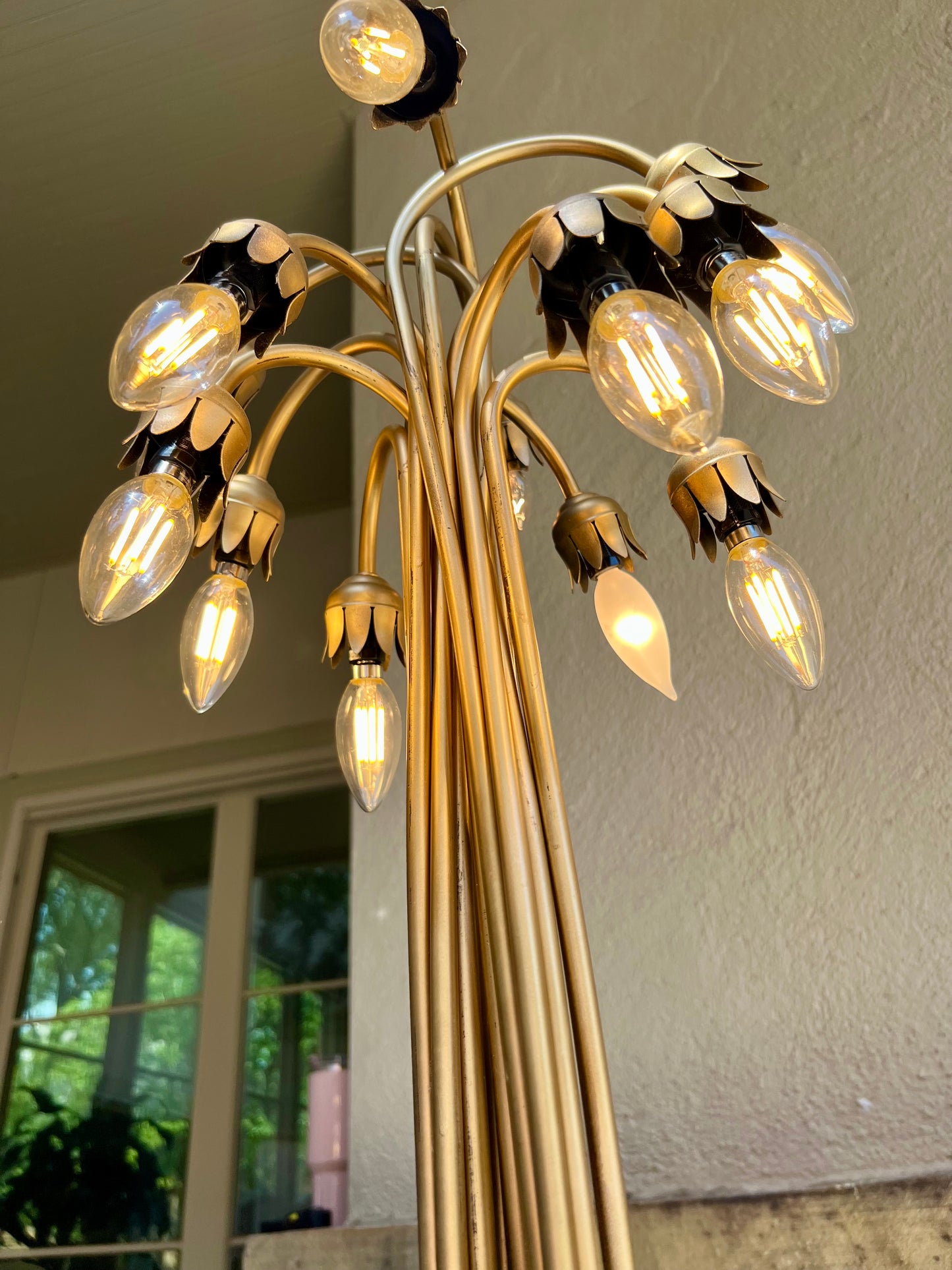 Vintage 1970s Hollywood Regency Brass Tulip Floor Lamp with Lotus Base – Mid Century Modern Waterfall 12-Light Statement Lighting