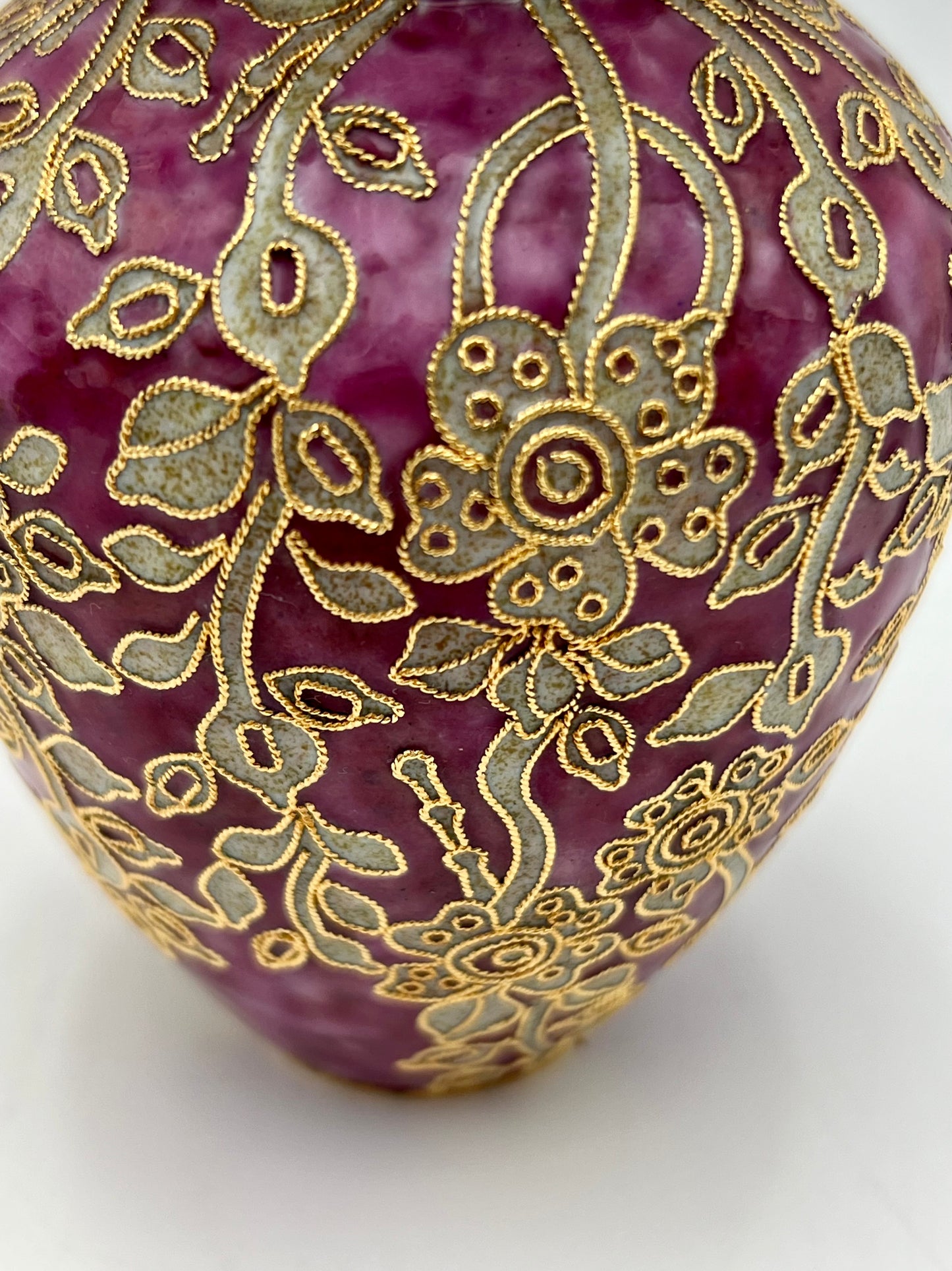 VINTAGE PURPLE AND GOLD FLORAL FILIGREE VASE – ORNATE DECORATIVE SMALL VASE 5.5 INCHES
