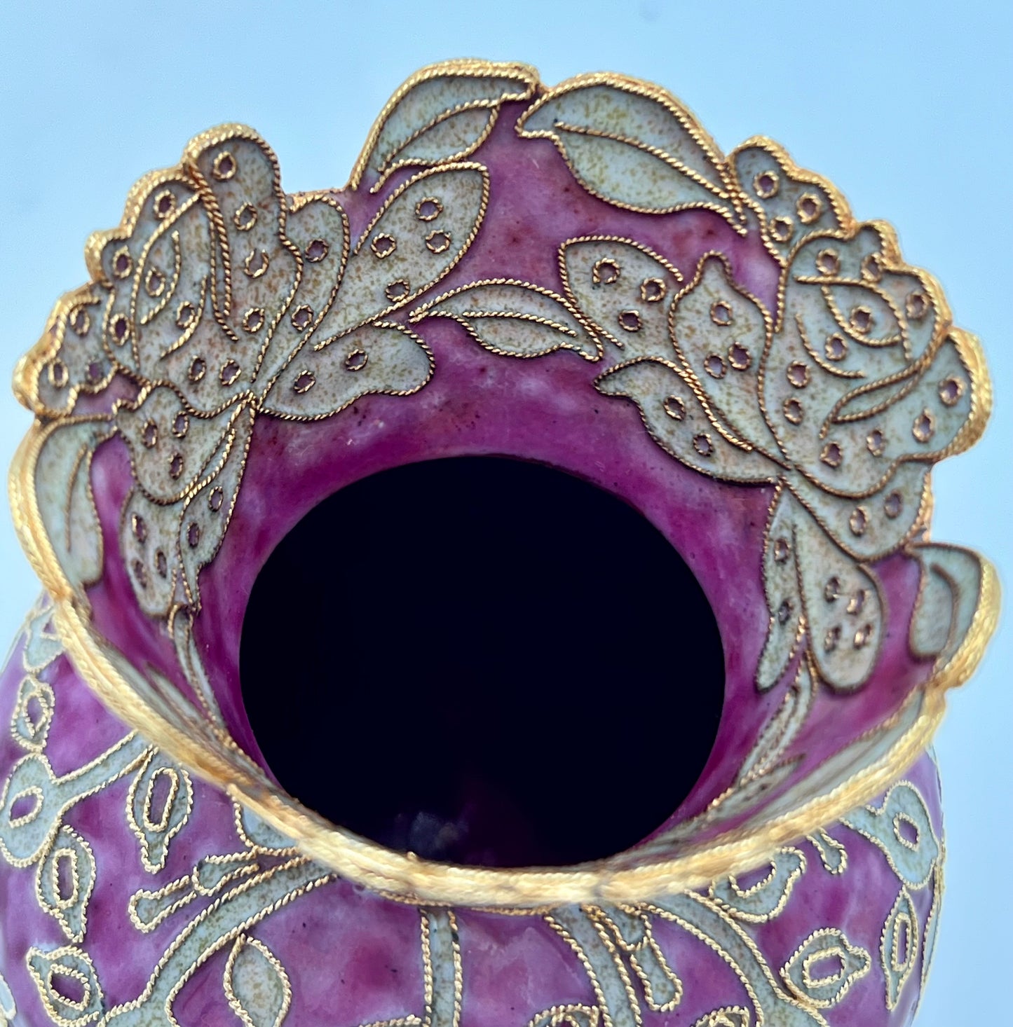 VINTAGE PURPLE AND GOLD FLORAL FILIGREE VASE – ORNATE DECORATIVE SMALL VASE 5.5 INCHES