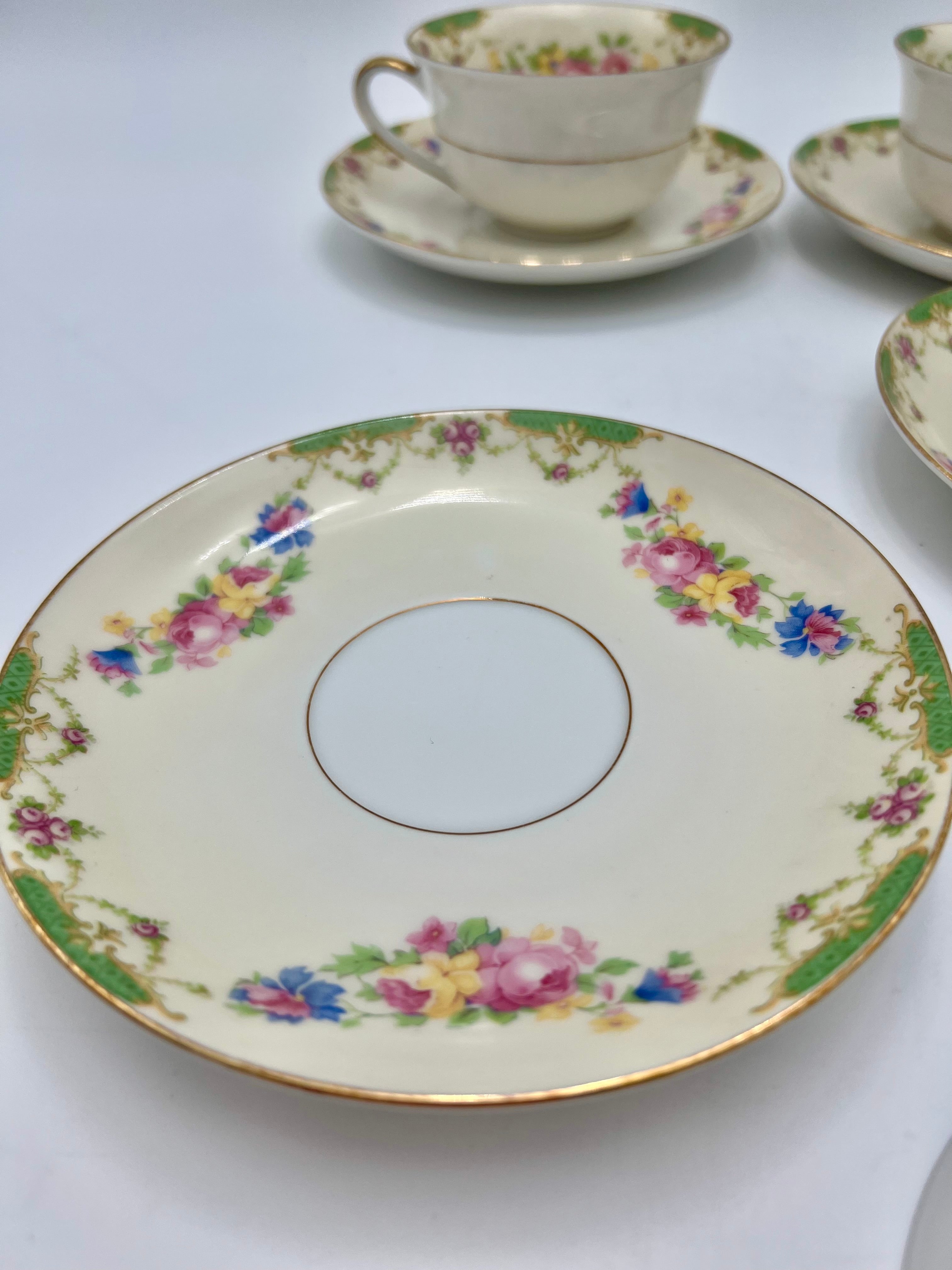 VINTAGE CZECHOSLOVAKIA FLORAL TEACUPS AND SAUCERS SET OF 4 WITH GOLD TRIM