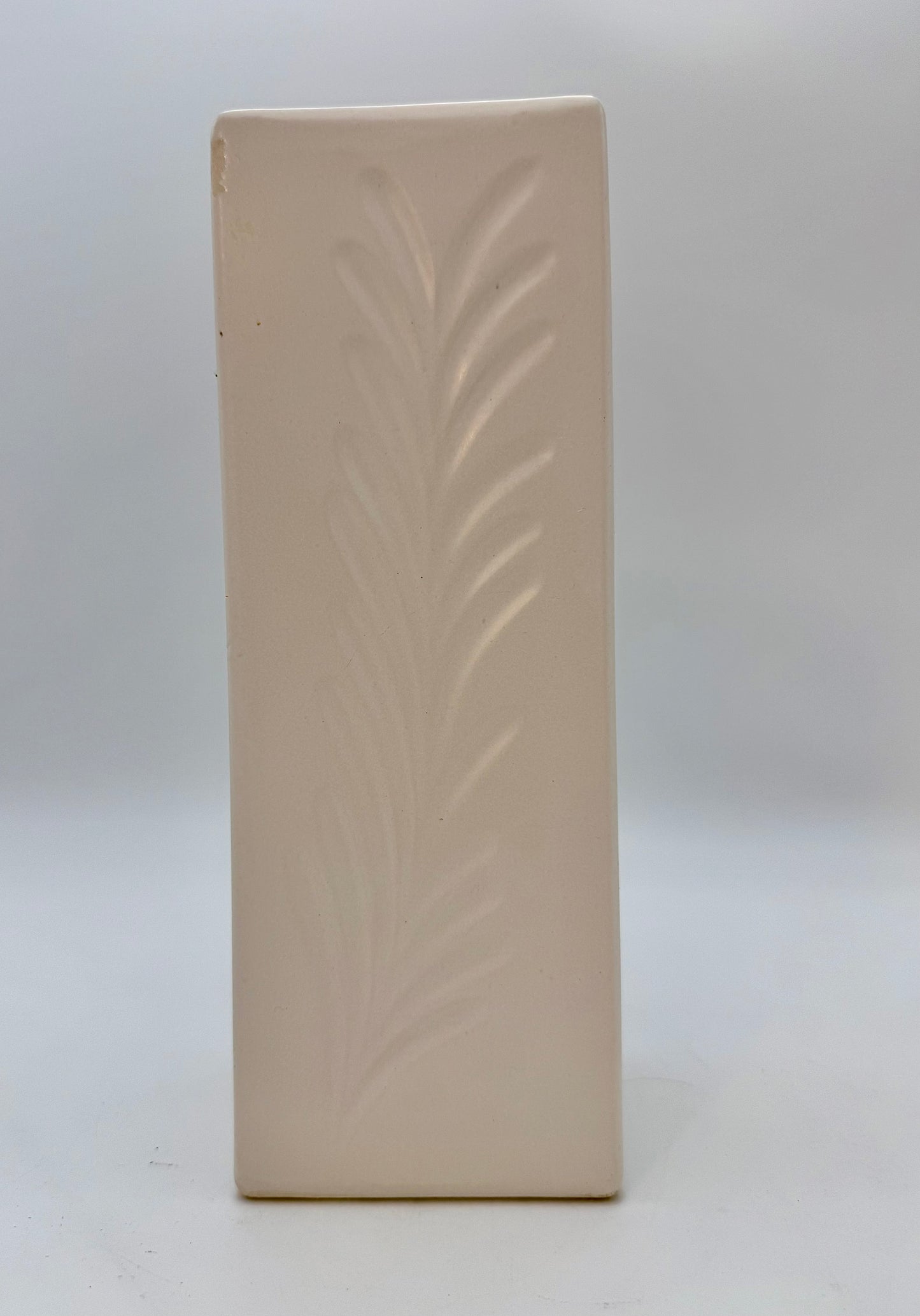 VINTAGE HULL USA MID CENTURY MODERN RECTANGULAR CERAMIC VASE | SCULPTURAL IVORY POTTERY COLUMN