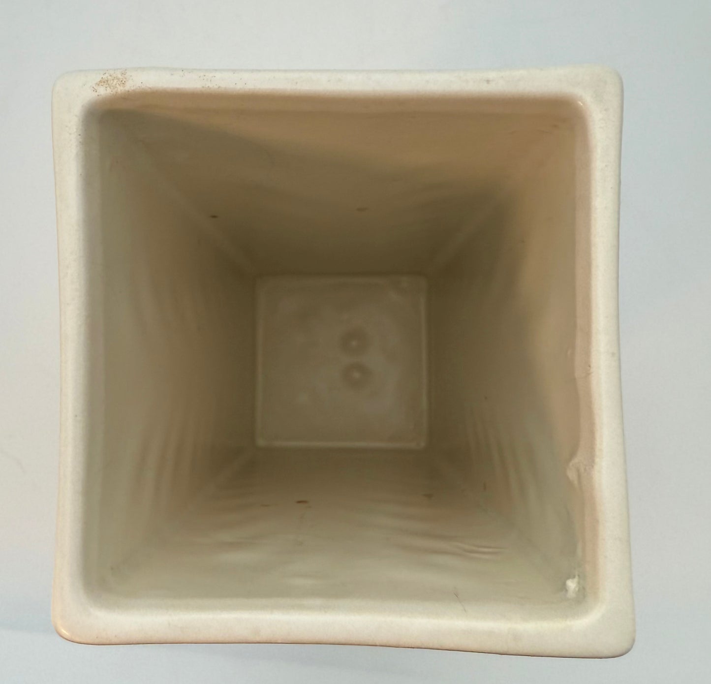VINTAGE HULL USA MID CENTURY MODERN RECTANGULAR CERAMIC VASE | SCULPTURAL IVORY POTTERY COLUMN