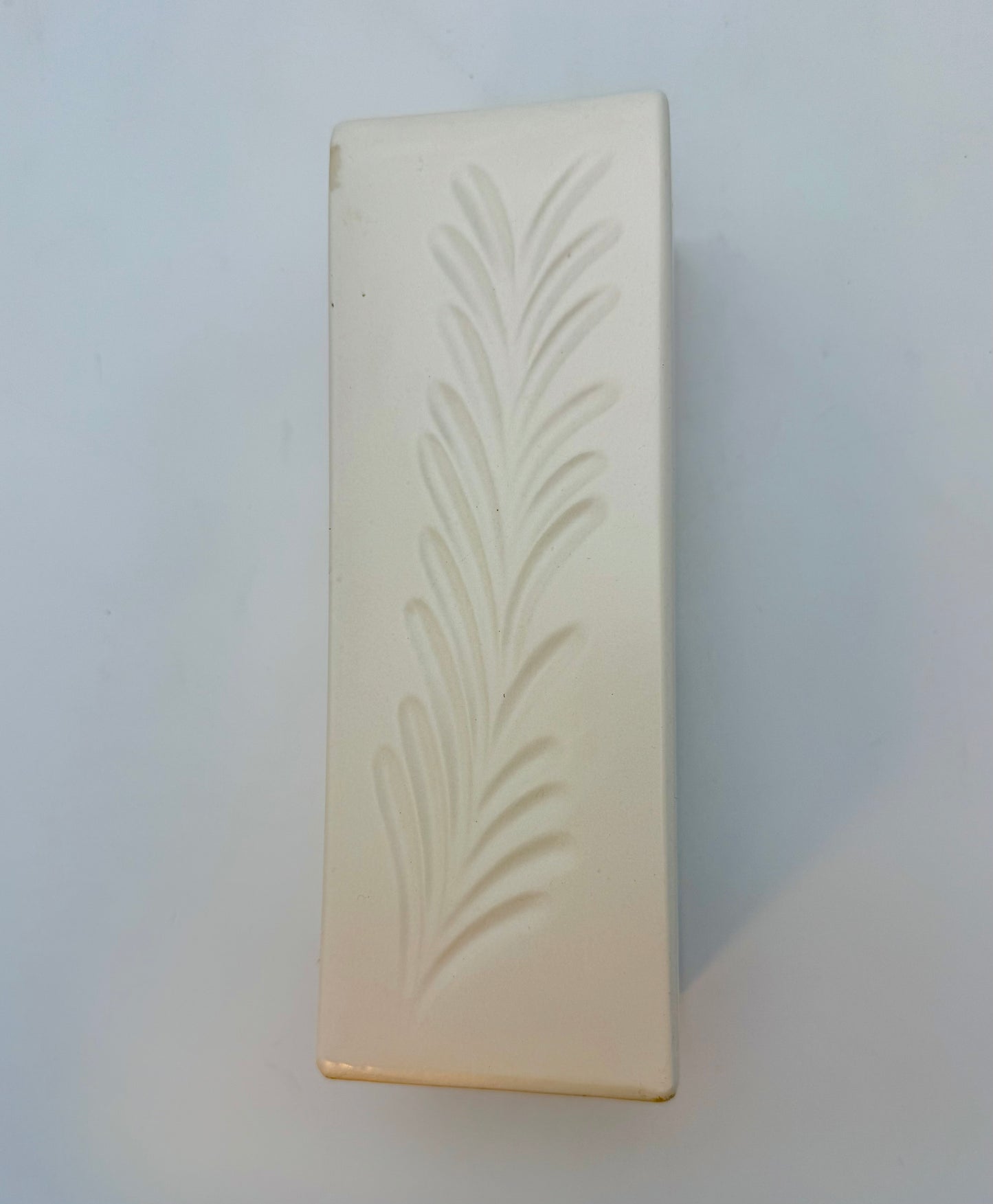 VINTAGE HULL USA MID CENTURY MODERN RECTANGULAR CERAMIC VASE | SCULPTURAL IVORY POTTERY COLUMN