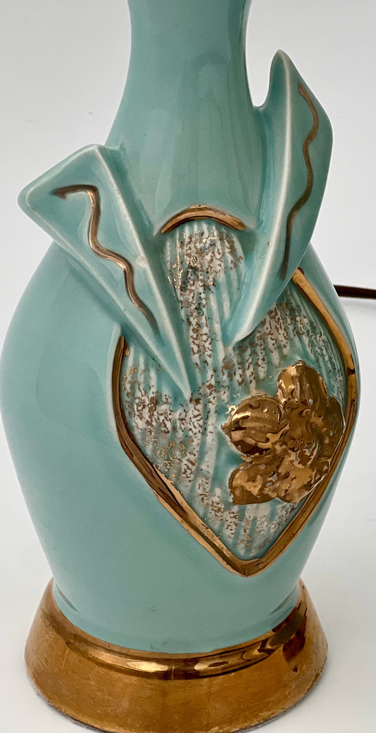 PAIR OF BABY BLUE AND GOLD 1950s ATOMIC BOUDOIR TABLE LAMPS