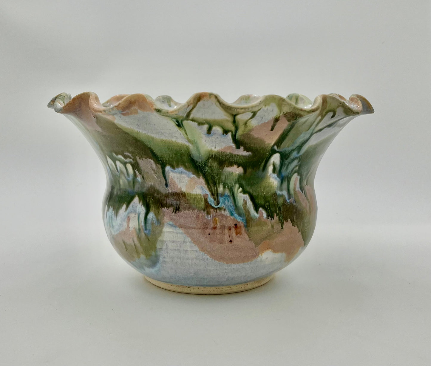 1989 ARTIST SIGNED GLAZED POTTERY ABSTRACT SCALLOPED BOWL