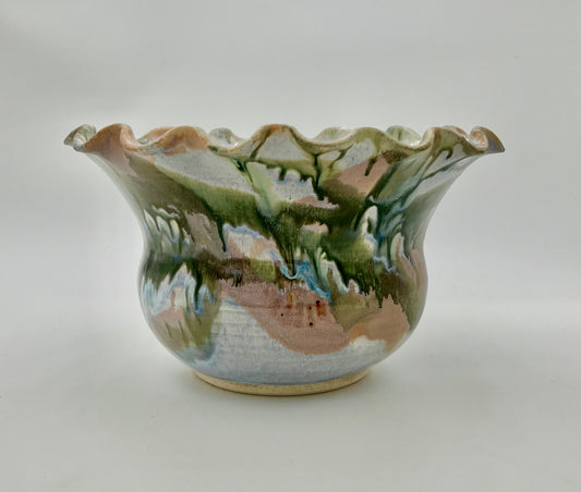 1989 ARTIST SIGNED GLAZED POTTERY ABSTRACT SCALLOPED BOWL