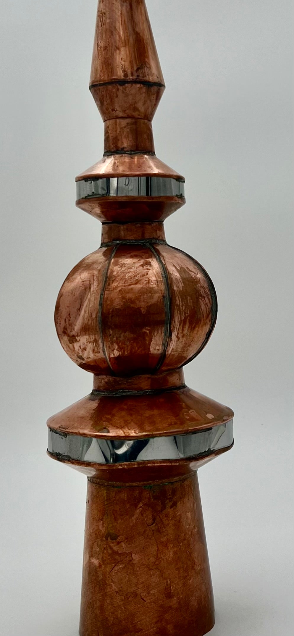 VINTAGE PURE COPPER LOTUS FINIAL SCULPTURE — 24-INCH ARCHITECTURAL SPIRE WITH HAMMERED COPPER BODY AND SILVER BANDS — MID-CENTURY MODERN DECOR