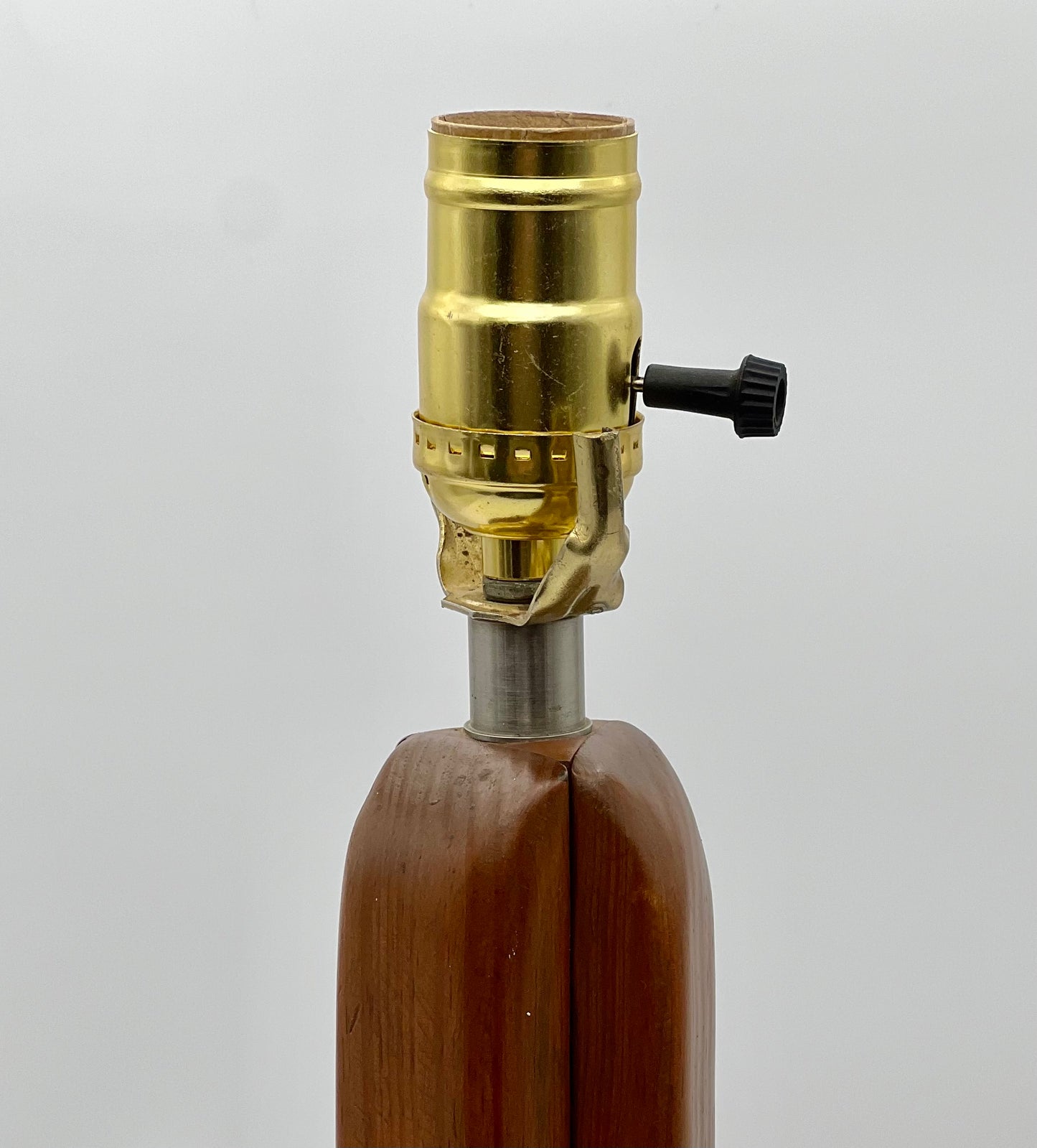 RARE MIDCENTURY CARVED TRIANGULAR WOOD TABLE LAMP