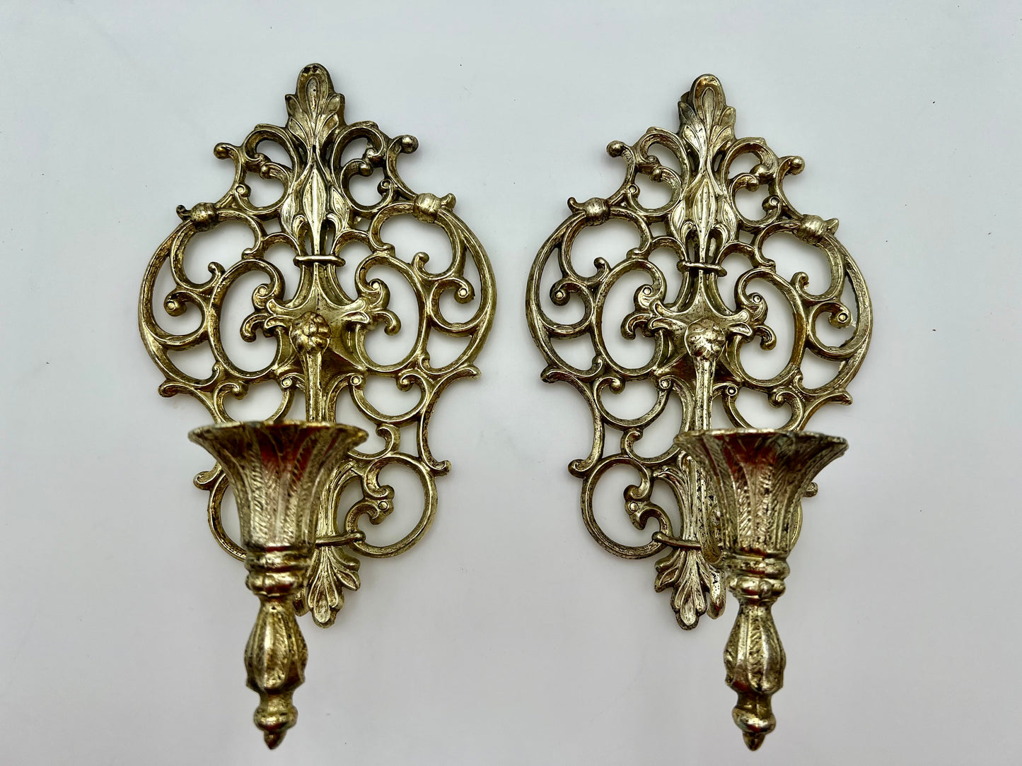 RARE VINTAGE PAIR OF ORNATE GOLD WALL SCONCES