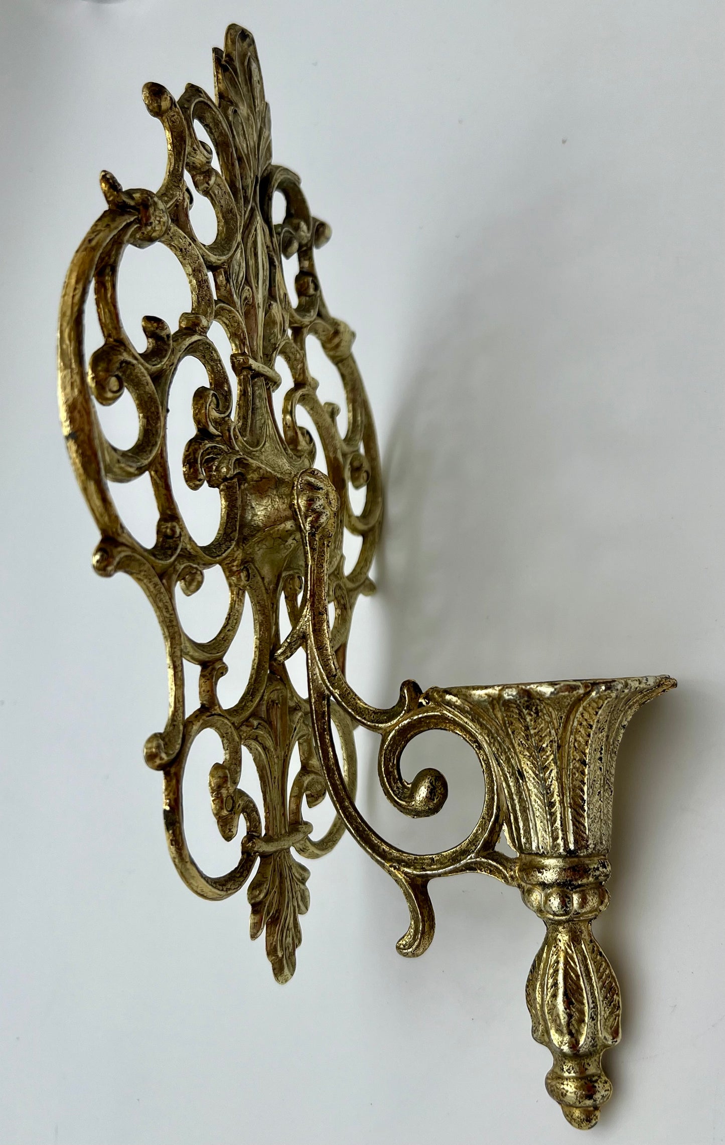 RARE VINTAGE PAIR OF ORNATE GOLD WALL SCONCES