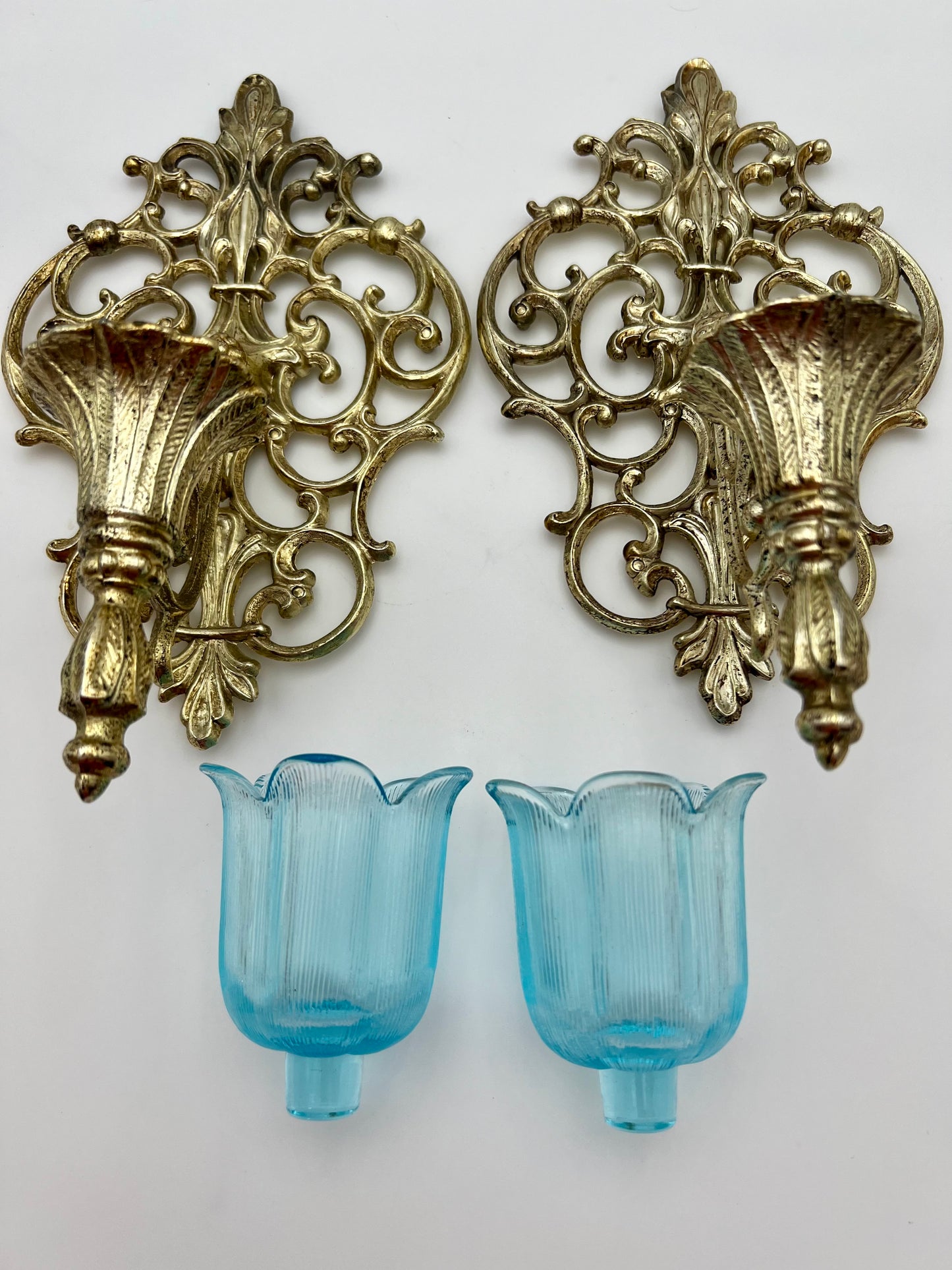 RARE VINTAGE PAIR OF ORNATE GOLD WALL SCONCES