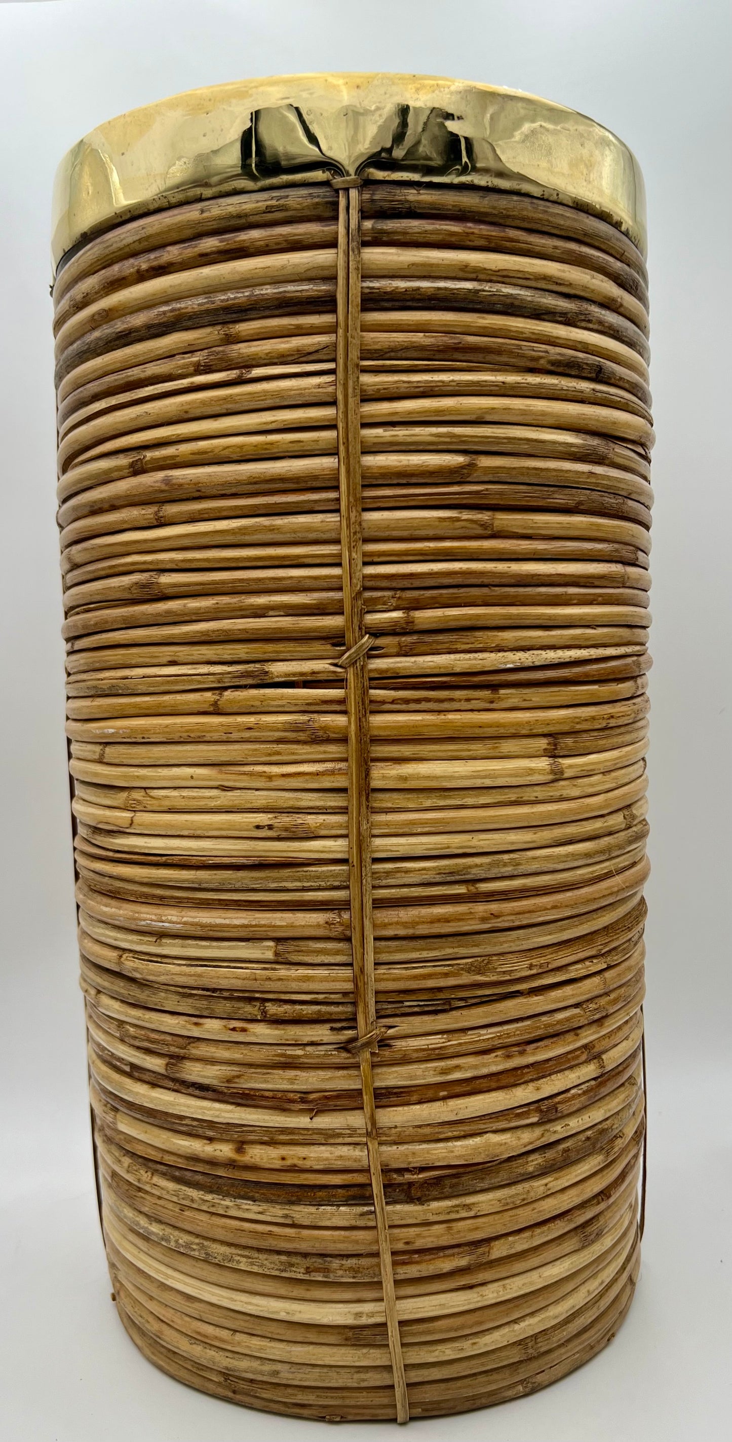 MID CENTURY GABRIELLA CRESPI BRASS RIM RATTAN ITALIAN UMBRELLA STAND