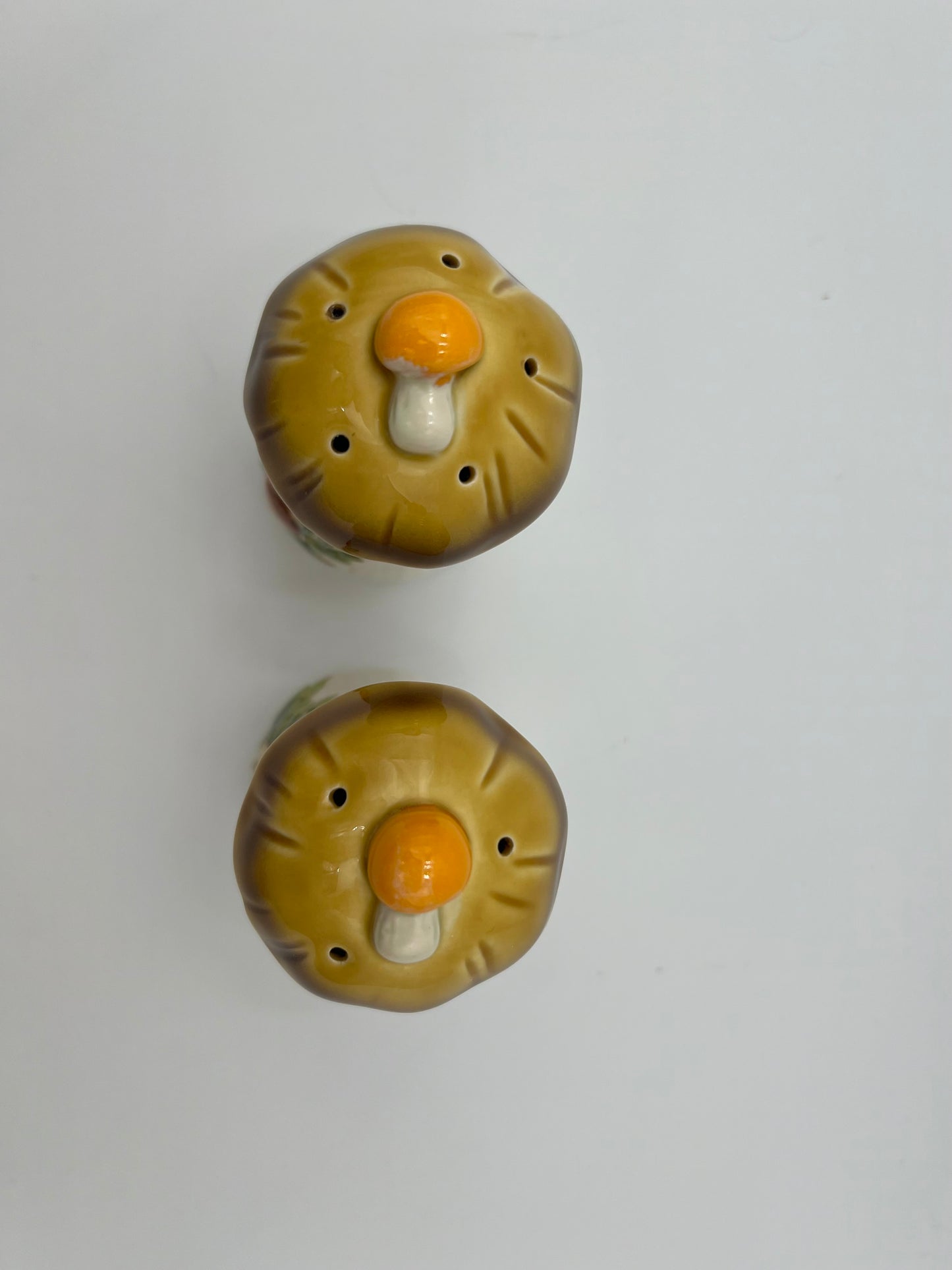 VINTAGE MERRY MUSHROOM  SALT AND PEPPER SHAKERS