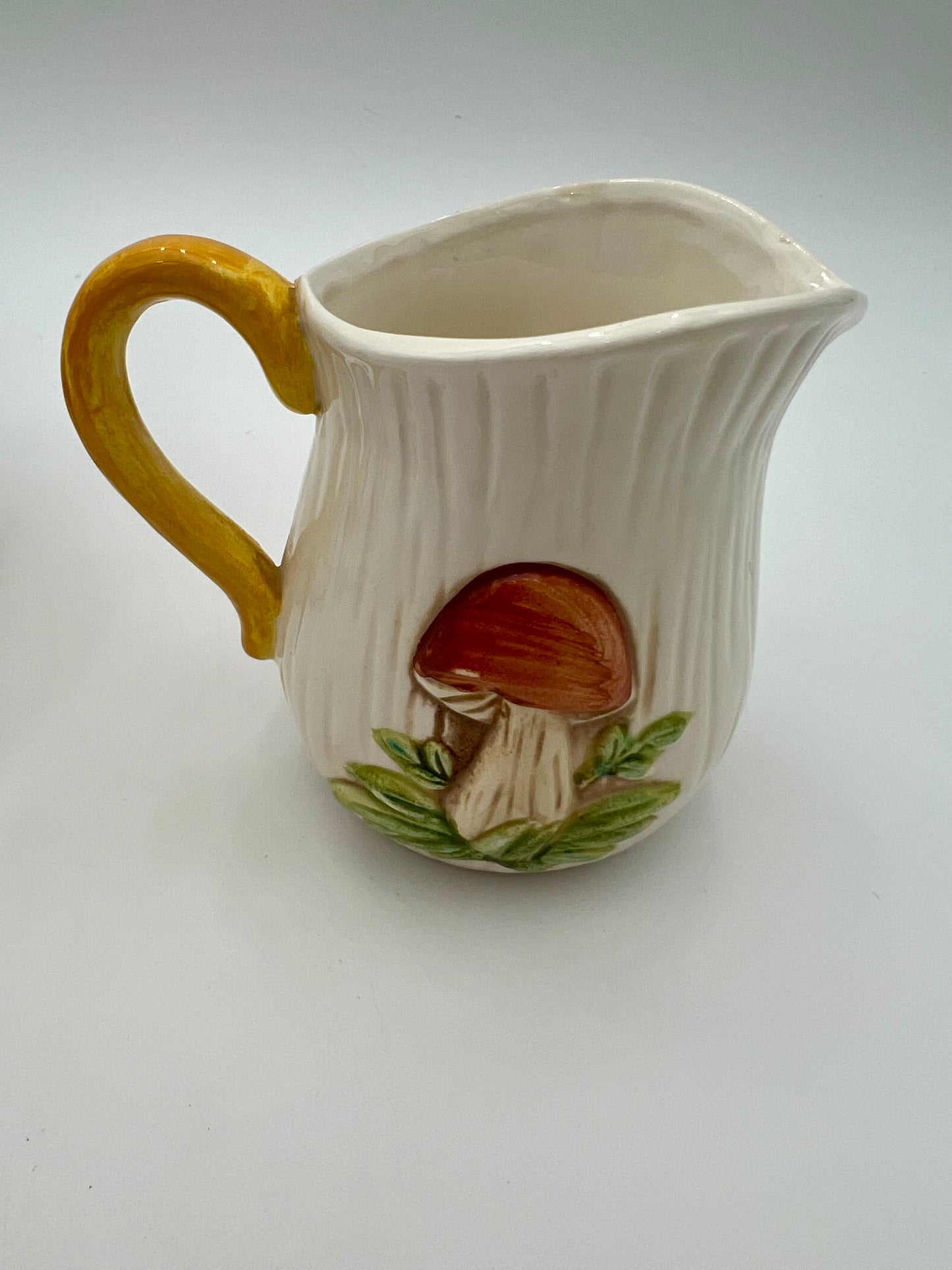 VINTAGE MERRY MUSHROOM  CREAM AND SUGAR SET