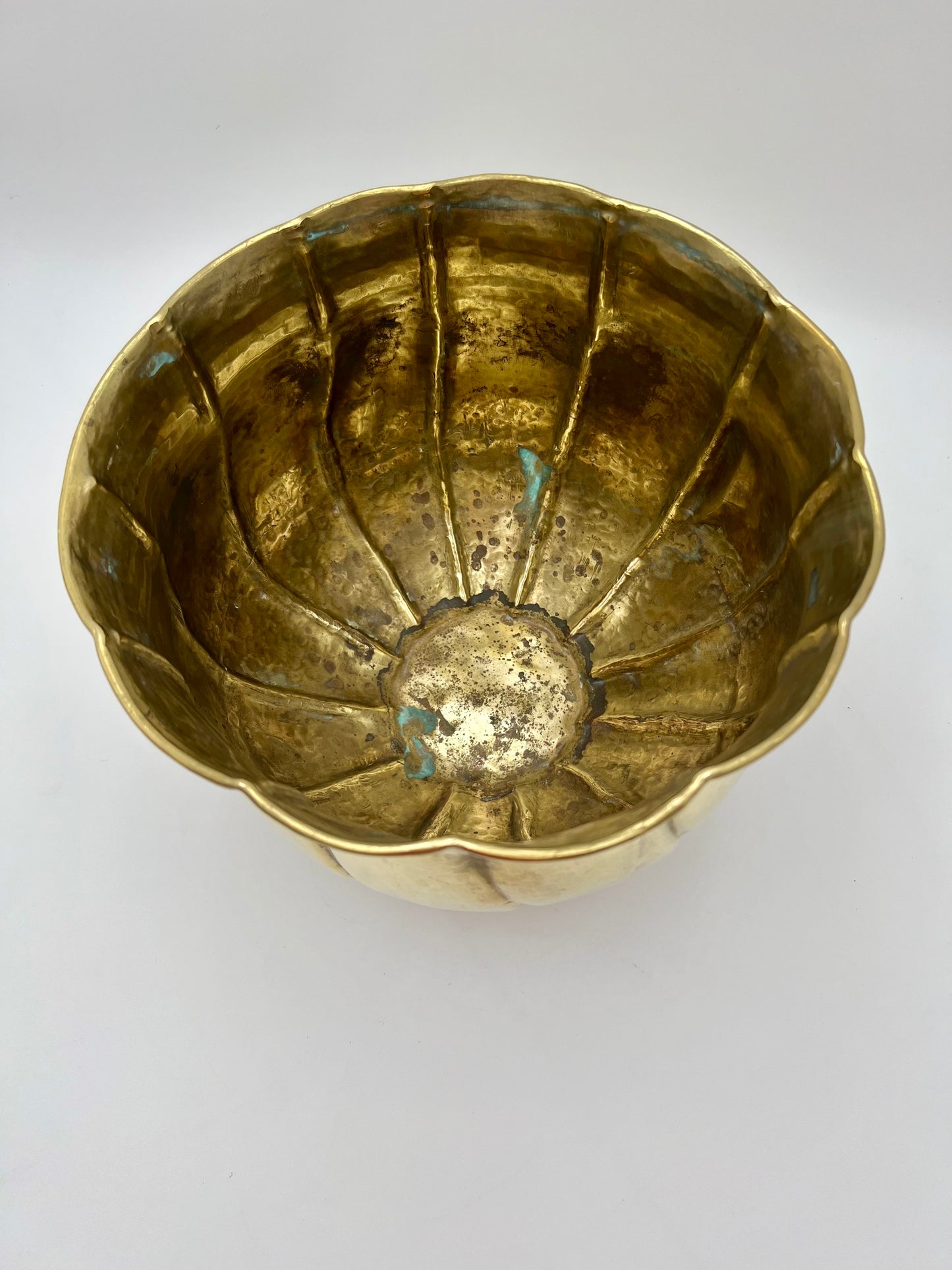 VINTAGE CLASSIC 1980’S BRASS PLANTER WITH FLUTED RIM