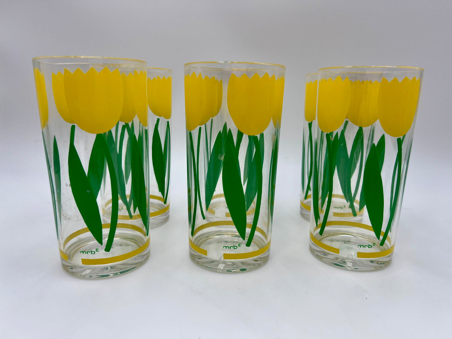 VINTAGE MID-CENTURY MODERN SET OF 6 ACRYLIC TULIP TUMBLERS
