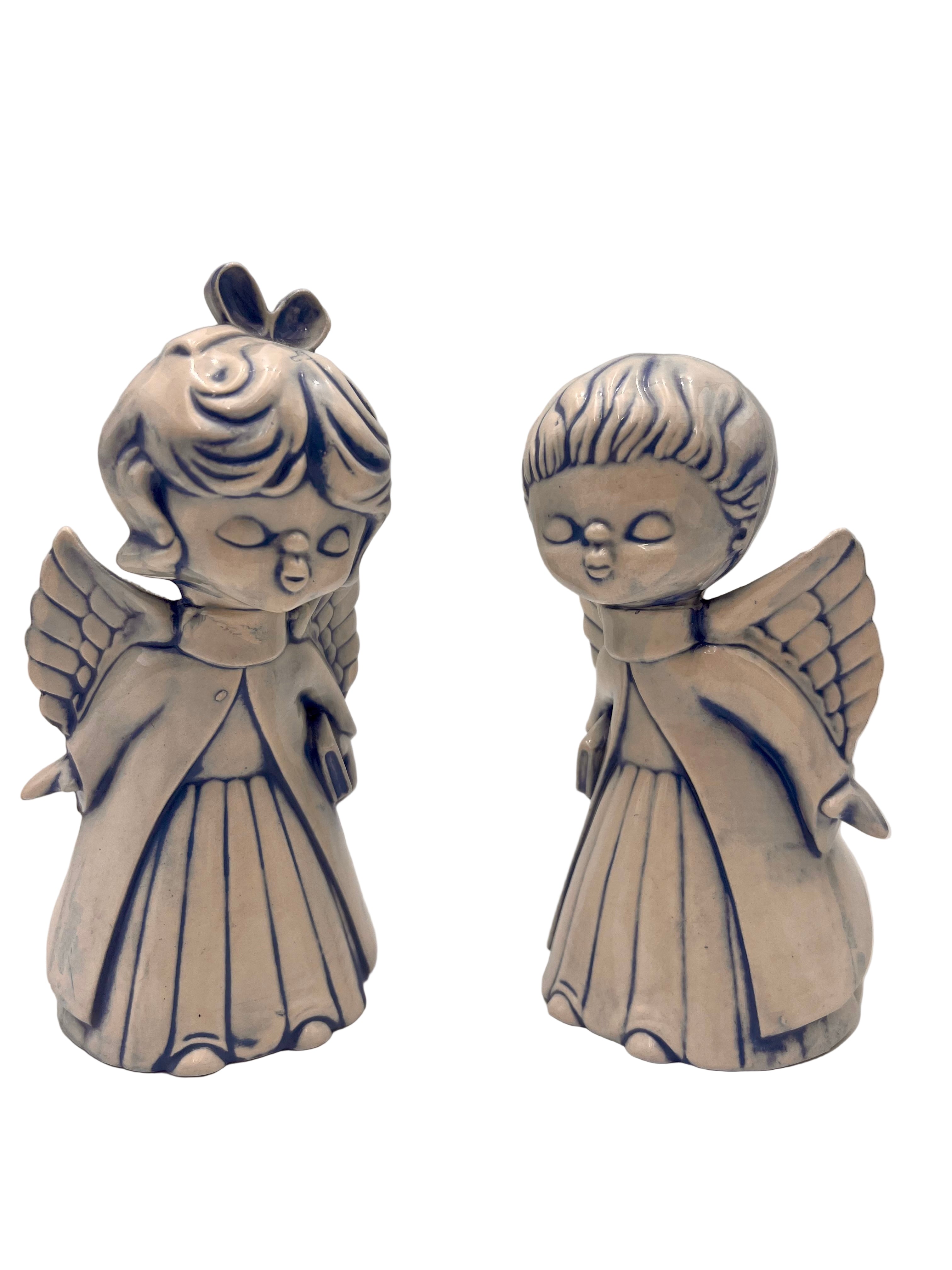 VINTAGE SIGNED CERAMIC KISSING ANGELS CIRCA 1983