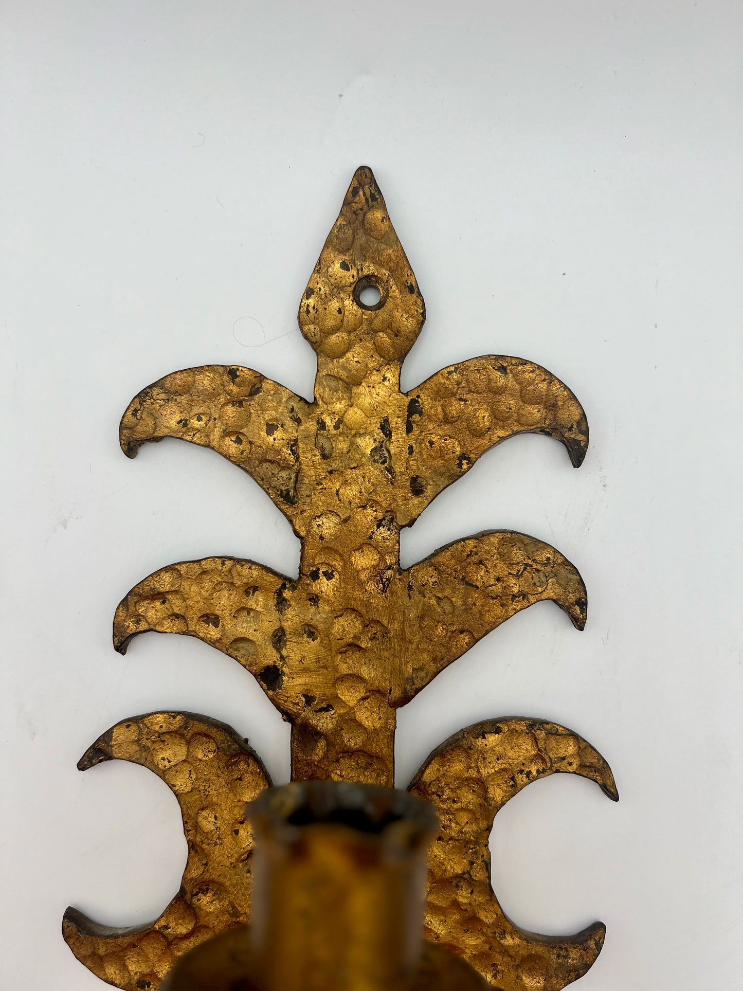 VINTAGE LARGE HAMMERED BRONZE WALL SCONCE