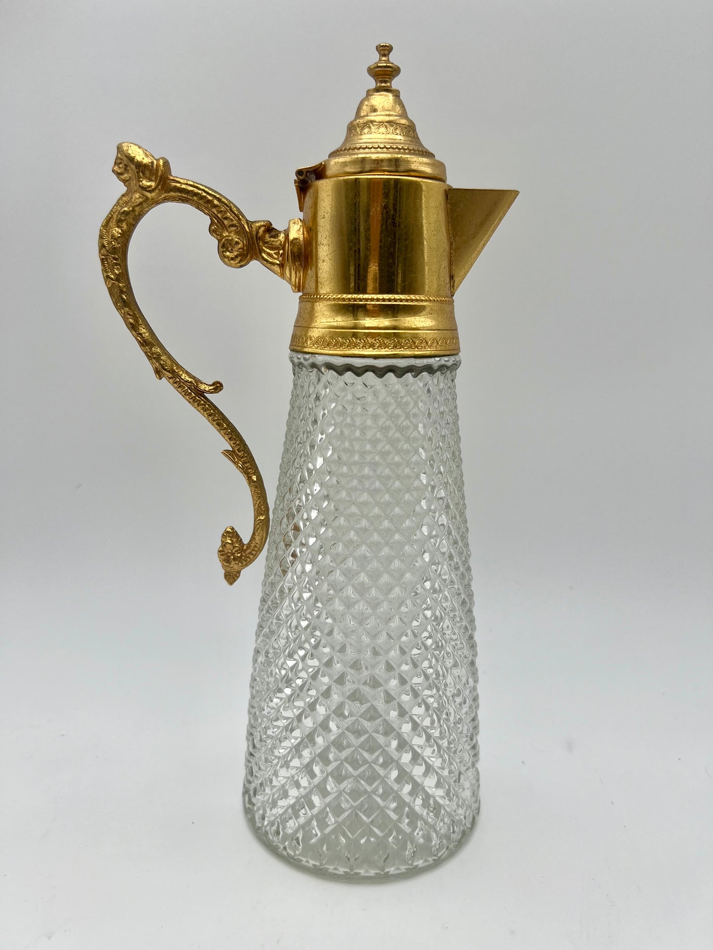 ANTIQUE ART DECO DIAMOND TIP CRYSTAL  AND GILT LION HEAD HANDLE JUG, CIRCA  1930’S