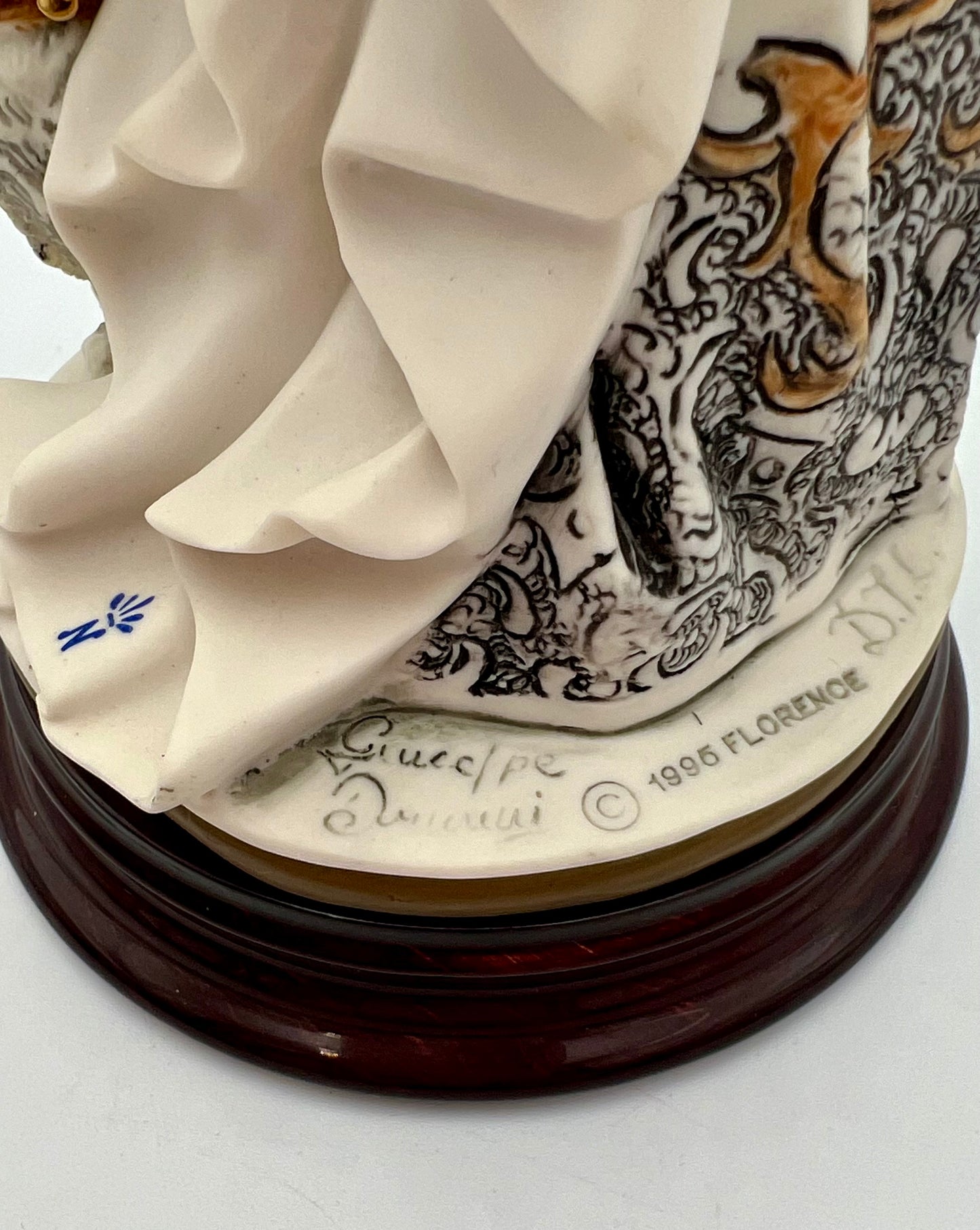 VINTAGE GIUSEPPE ARMANI CHRISTINE SCULPTURE, 1995