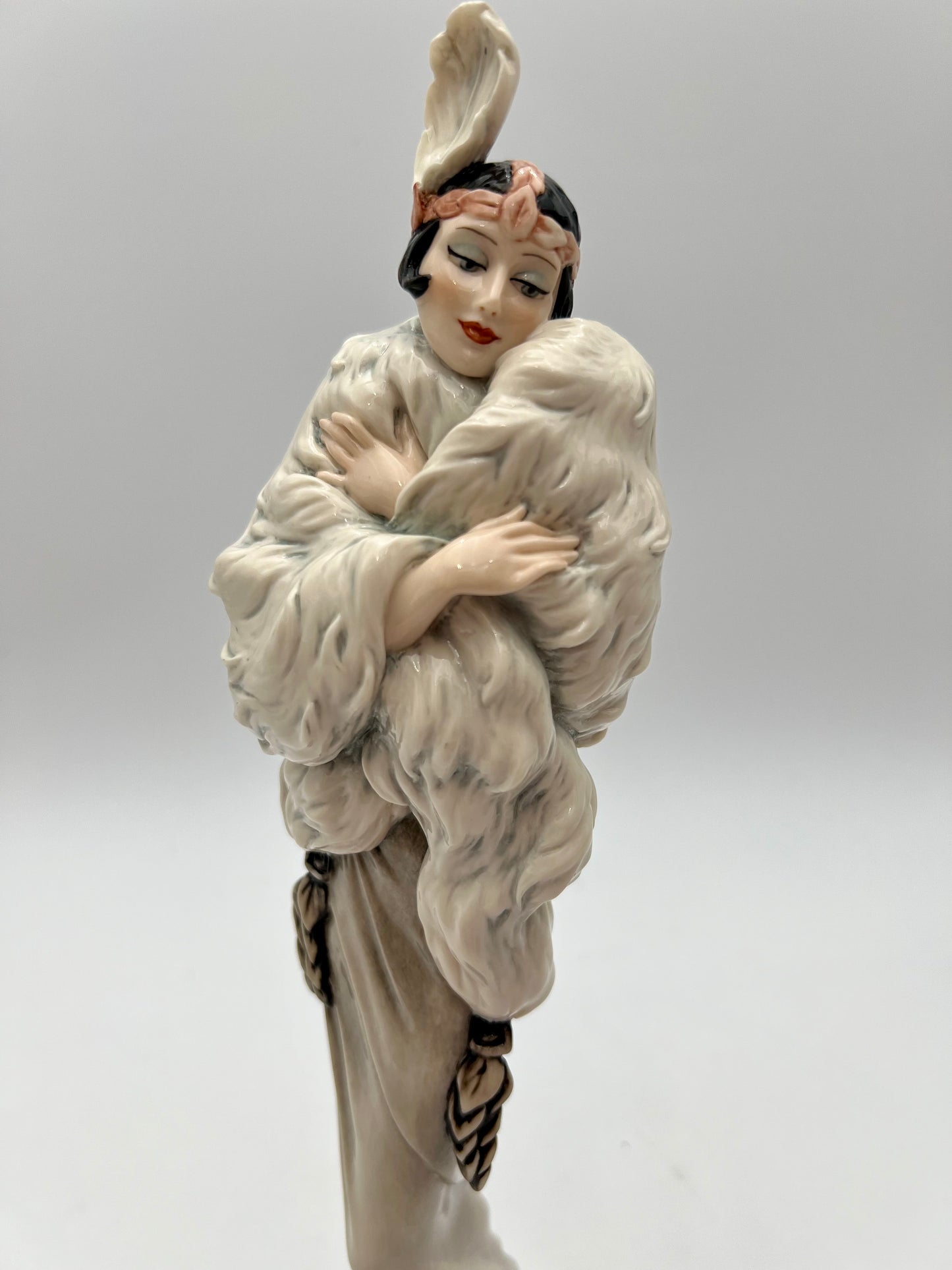 GIUSEPPE ARMANI GWENDOLINE SCULPTURE