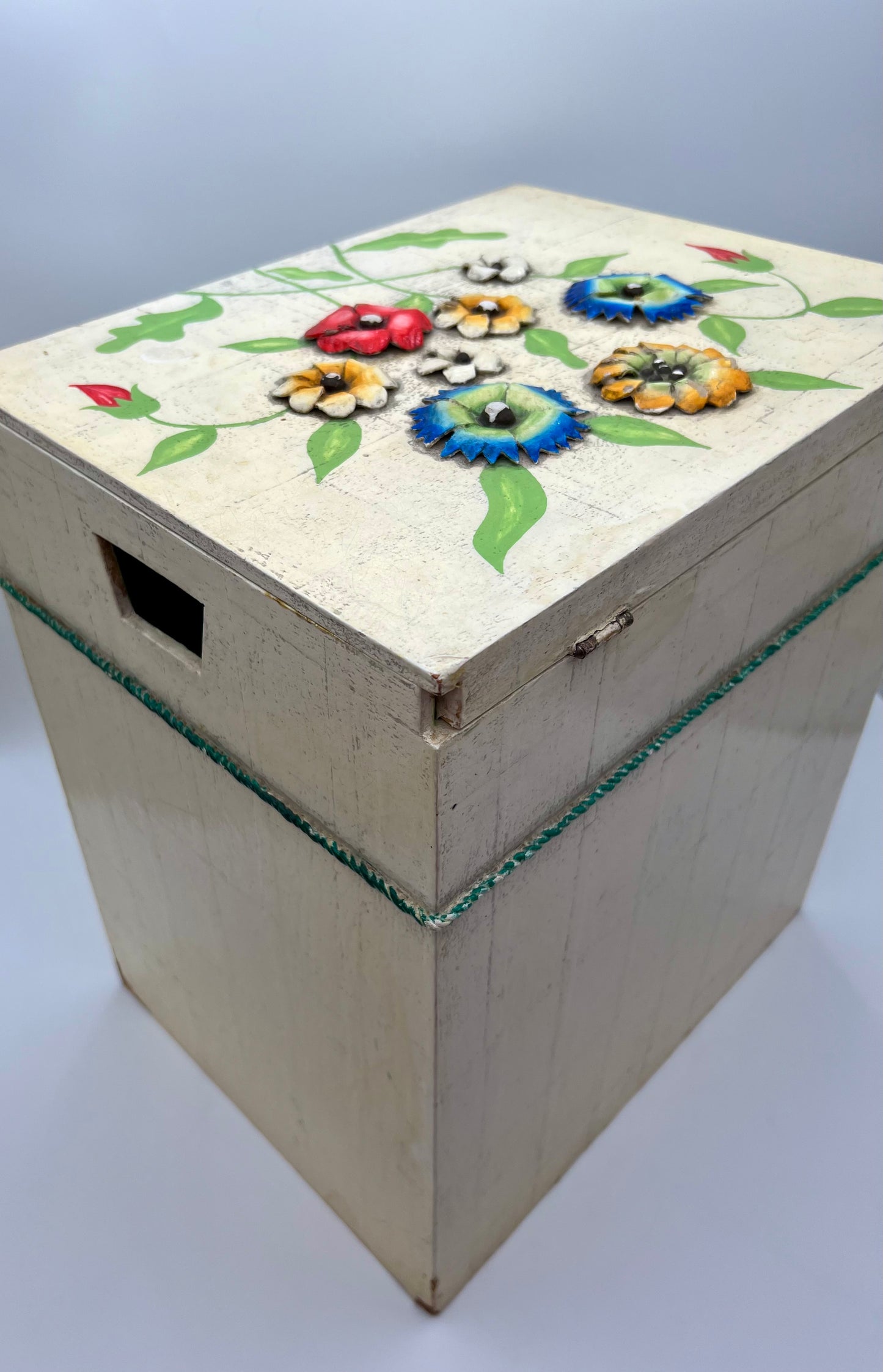 RARE VINTAGE MID CENTURY OVERSIZED WOOD BOX