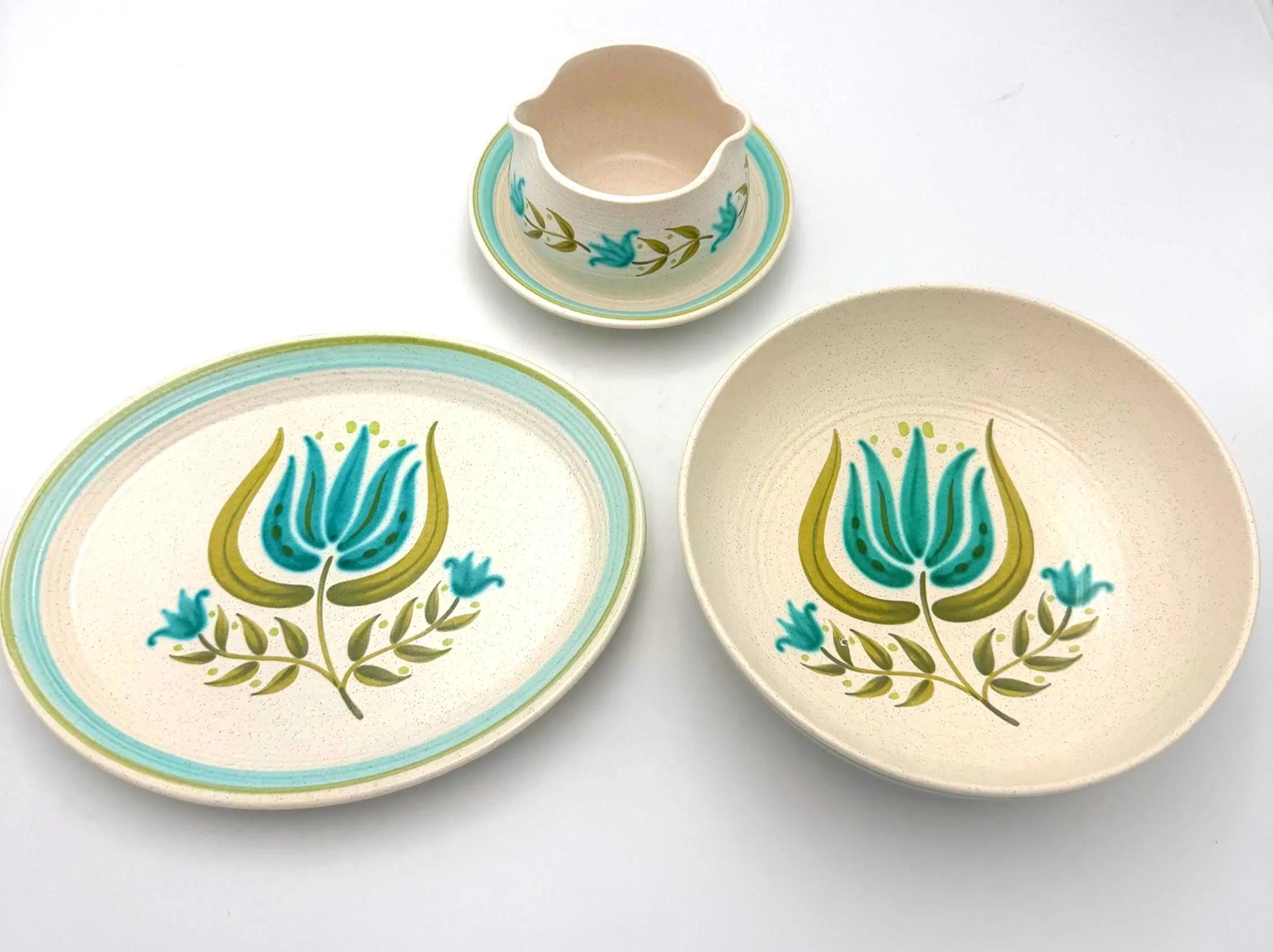 VINTAGE FRANCISCAN TULIP TIME SERVING SET – FLORAL MID CENTURY PLATTER BOWL GRAVY BOAT & DIP BOWL