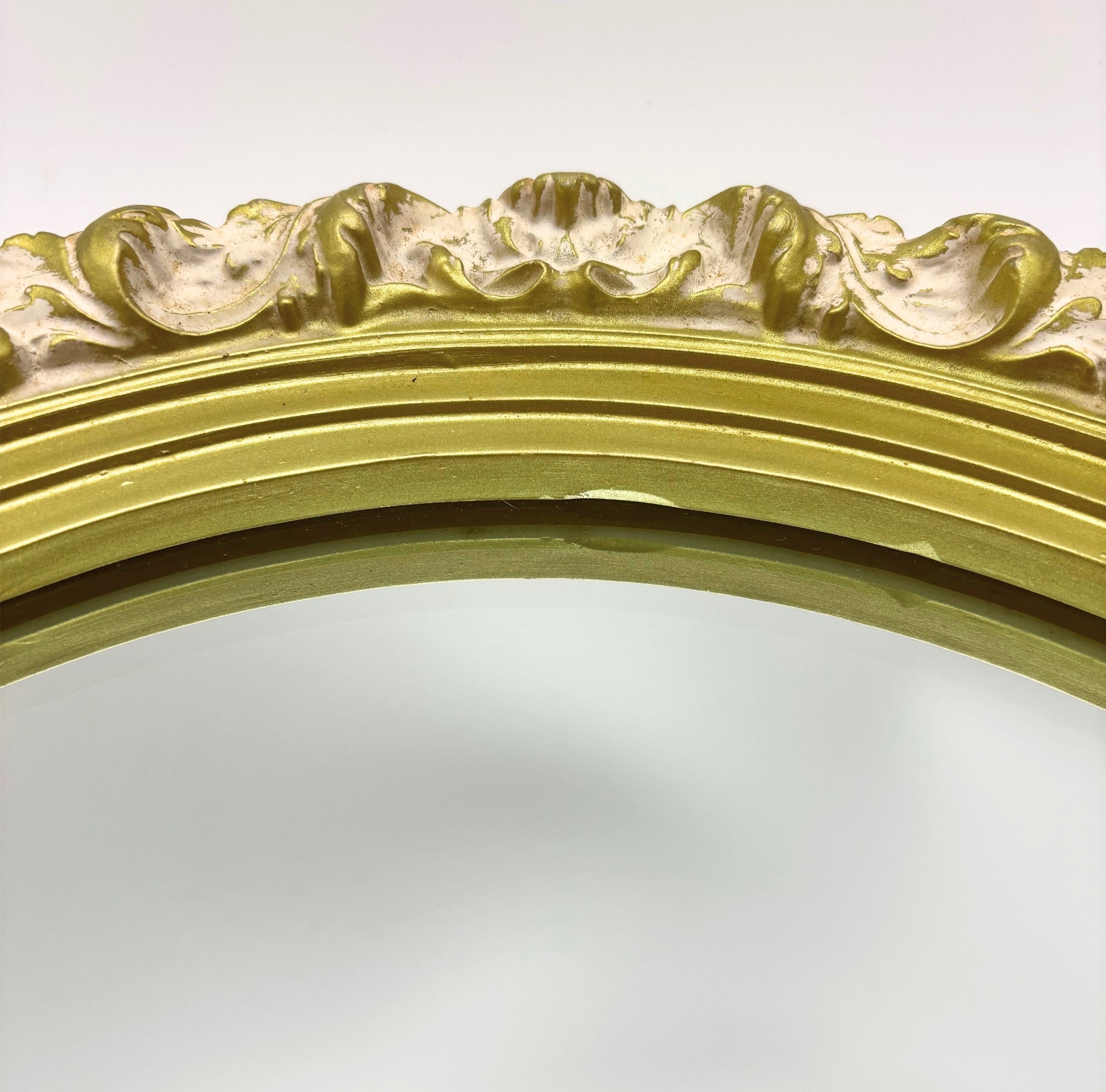 VINTAGE OVAL CHARTREUSE GOLD ORNATE WALL MIRROR