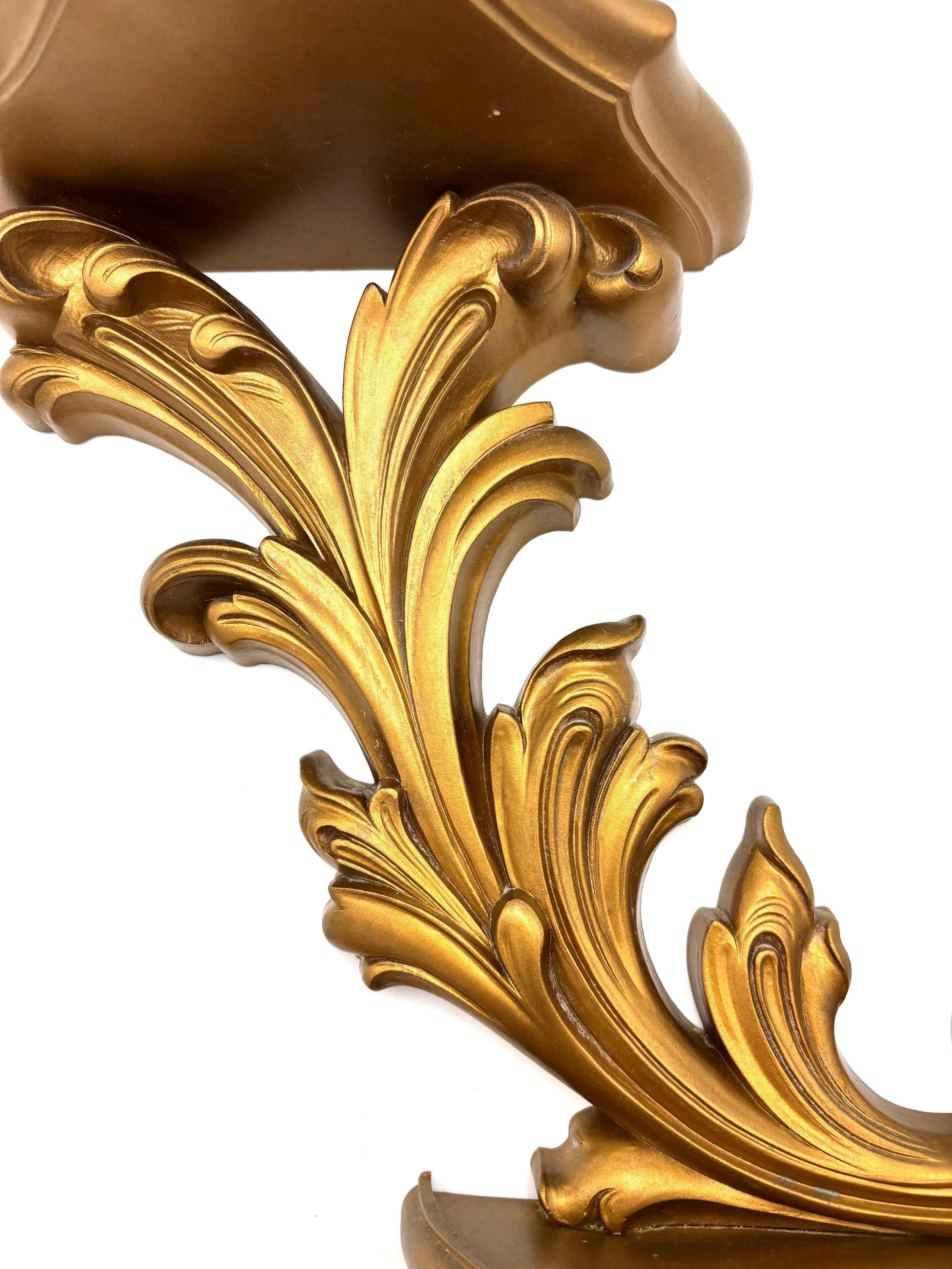 VINTAGE 1975 HOMCO DART INDUSTRIES WALL SHELF – GOLD ROCOCO ACANTHUS CORBEL HOLLYWOOD REGENCY BRACKET