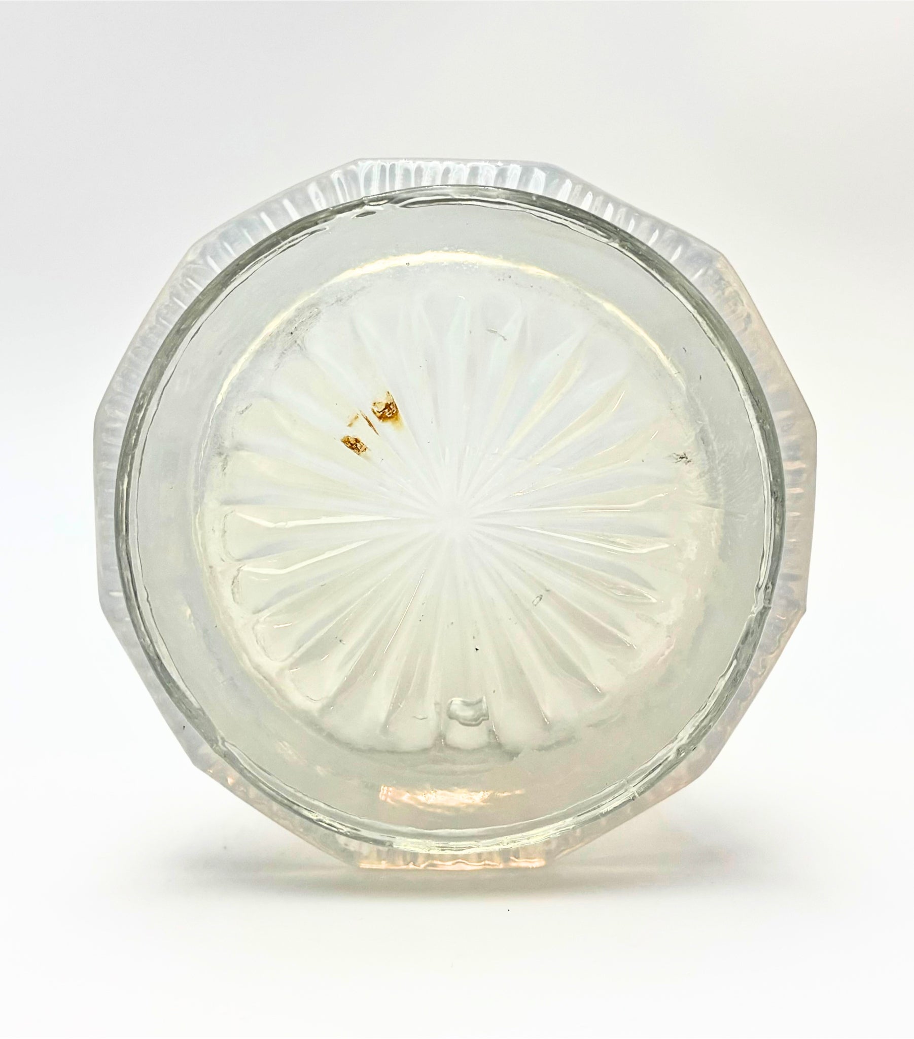 VINTAGE FOSTORIA HEIRLOOM WHITE OPALESCENT STRETCH GLASS VASE, 13”