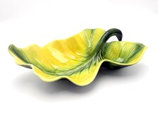VINTAGE 1957 HULL POTTERY JUBILEE #405 YELLOW & GREEN TROPICAL LEAF DISH