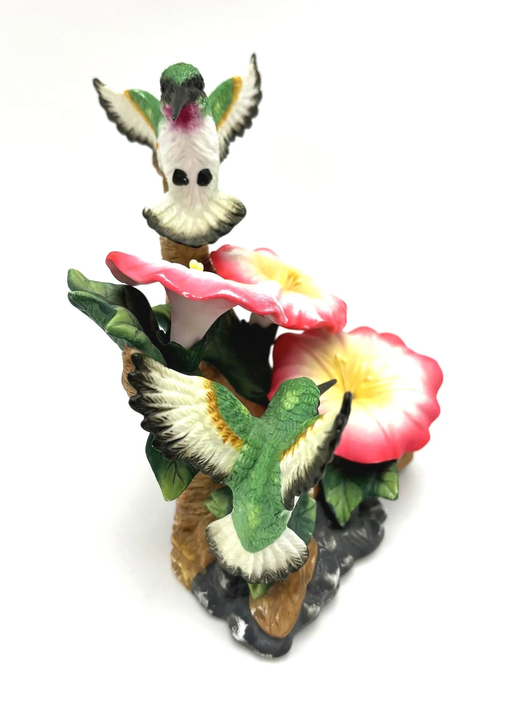 VINTAGE HUMMINGBIRD SCULPTURE WITH MORNING GLORY FLOWERS | TROPICAL BOTANICAL DECOR | HOLLYWOOD REGENCY BIRD FIGURINE | COTTAGECORE SHELF ACCENT