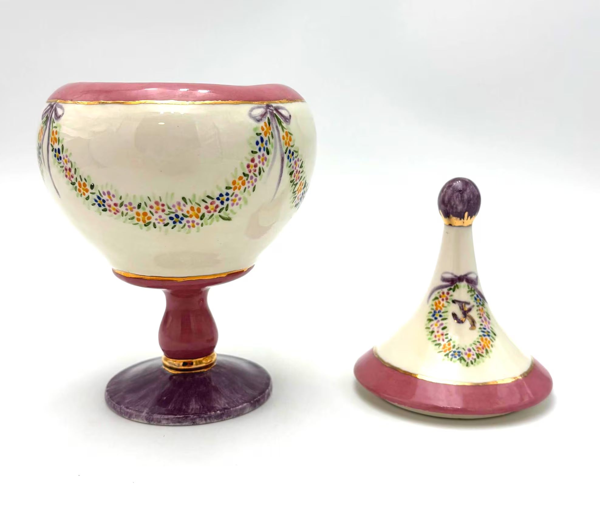 VINTAGE MONOGRAMMED PORCELAIN VANITY JAR | HAND PAINTED FLORAL WREATH GOLD INITIAL K PEDESTAL TRINKET BOX