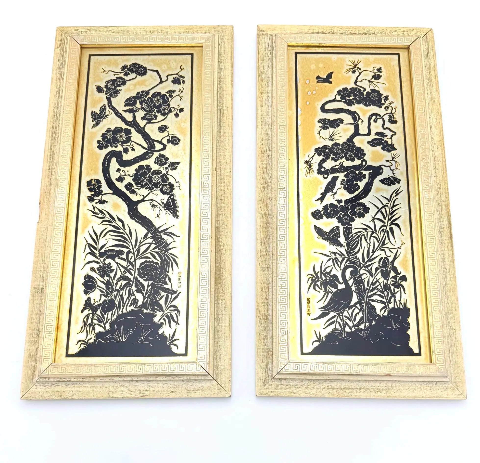 VINTAGE REVERSE-DECORATED GLASS CHINOISERIE WALL ART PAIR