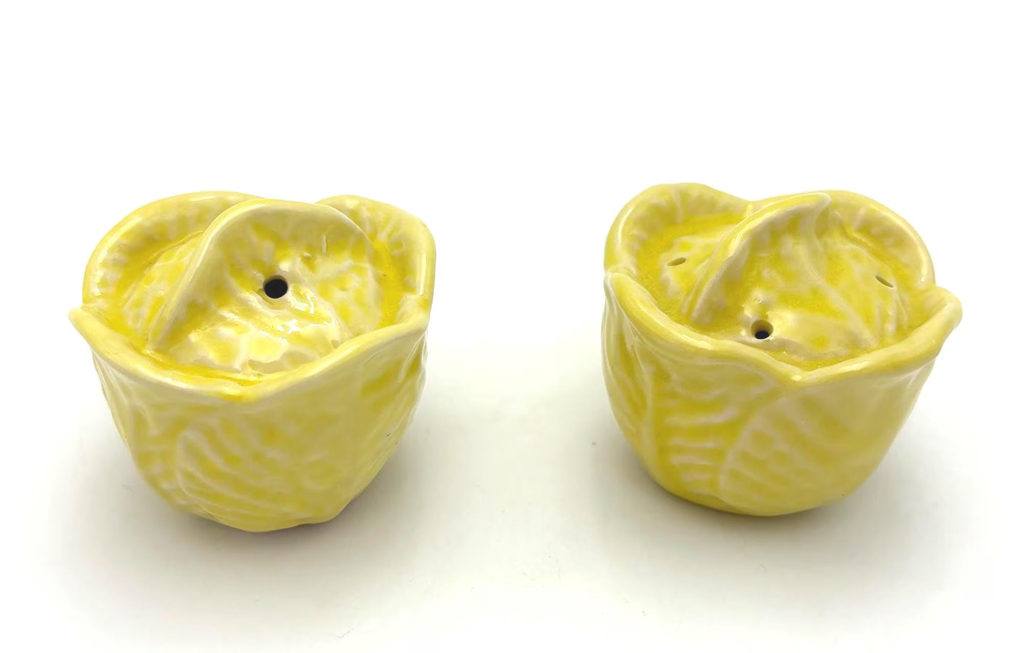 Vintage SECLA Portuguese Yellow Cabbage Leaf Salt and Pepper Shakers, Majolica Tableware, Mid Century Kitchen Decor, Rare Colorway Pair