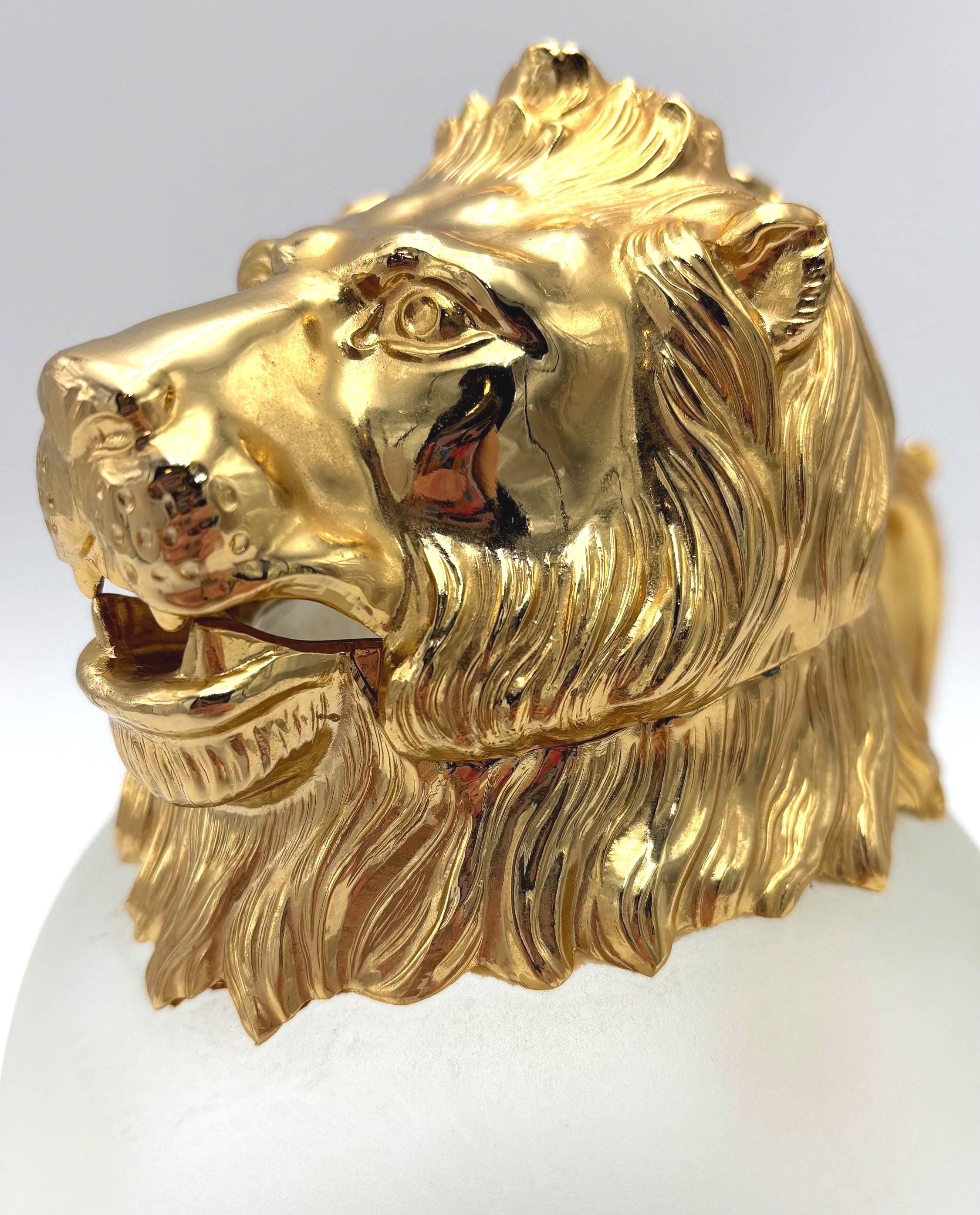 VINTAGE CAROLE STUPELL STYLE LION HEAD PITCHER – WHITE GOLD HOLLYWOOD REGENCY SCULPTURAL BARWARE