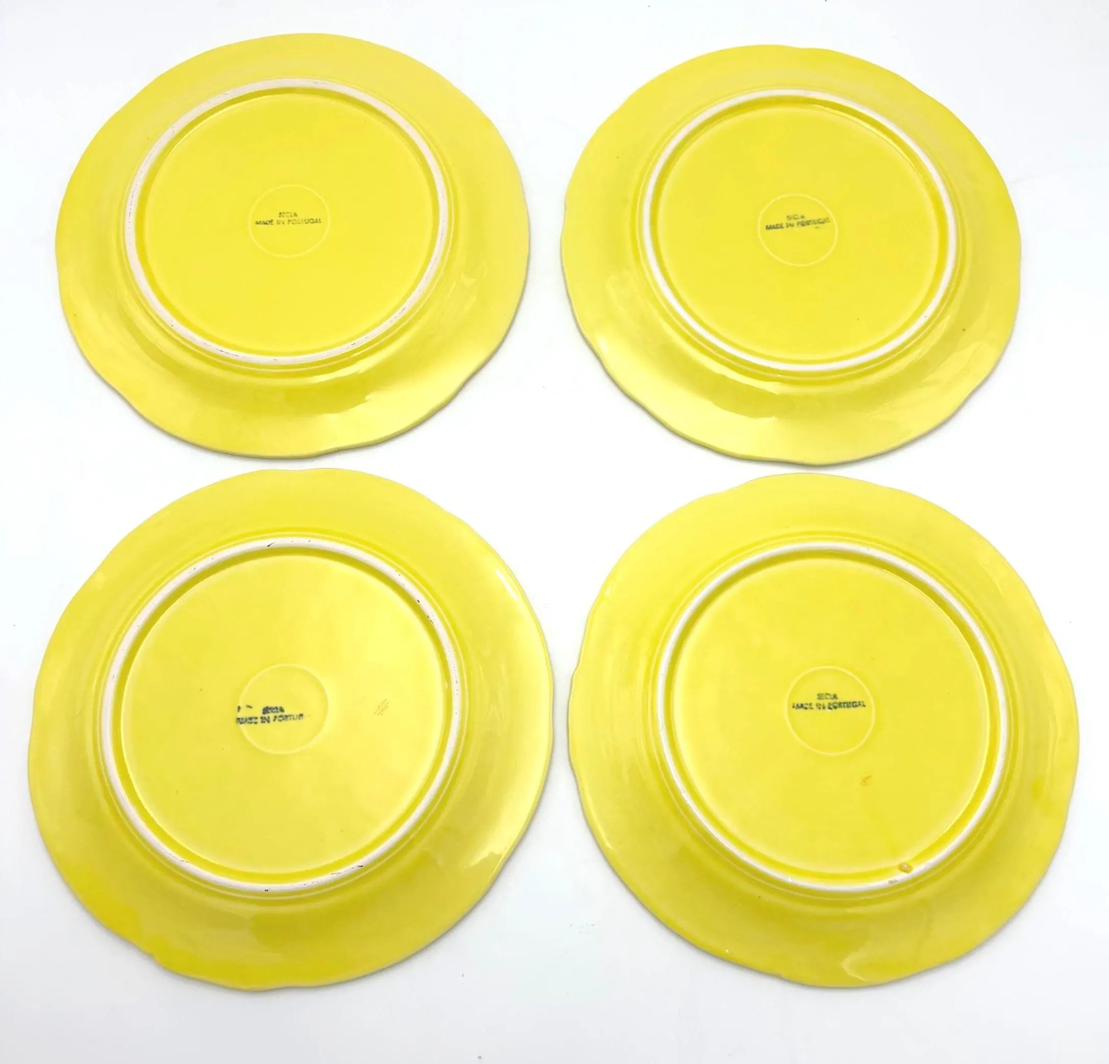 VINTAGE SECLA YELLOW CABBAGE LEAF SALAD PLATES SET OF 4 | PORTUGUESE MAJOLICA STYLE 1970S DINNERWARE