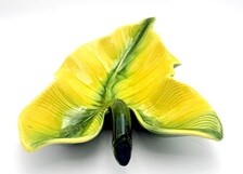 VINTAGE 1957 HULL POTTERY JUBILEE #405 YELLOW & GREEN TROPICAL LEAF DISH