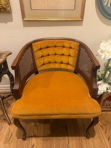 VINTAGE HOLLYWOOD REGENCY GOLD TUFTED CANE BACK ACCENT CHAIR | THE ACCENT LINE