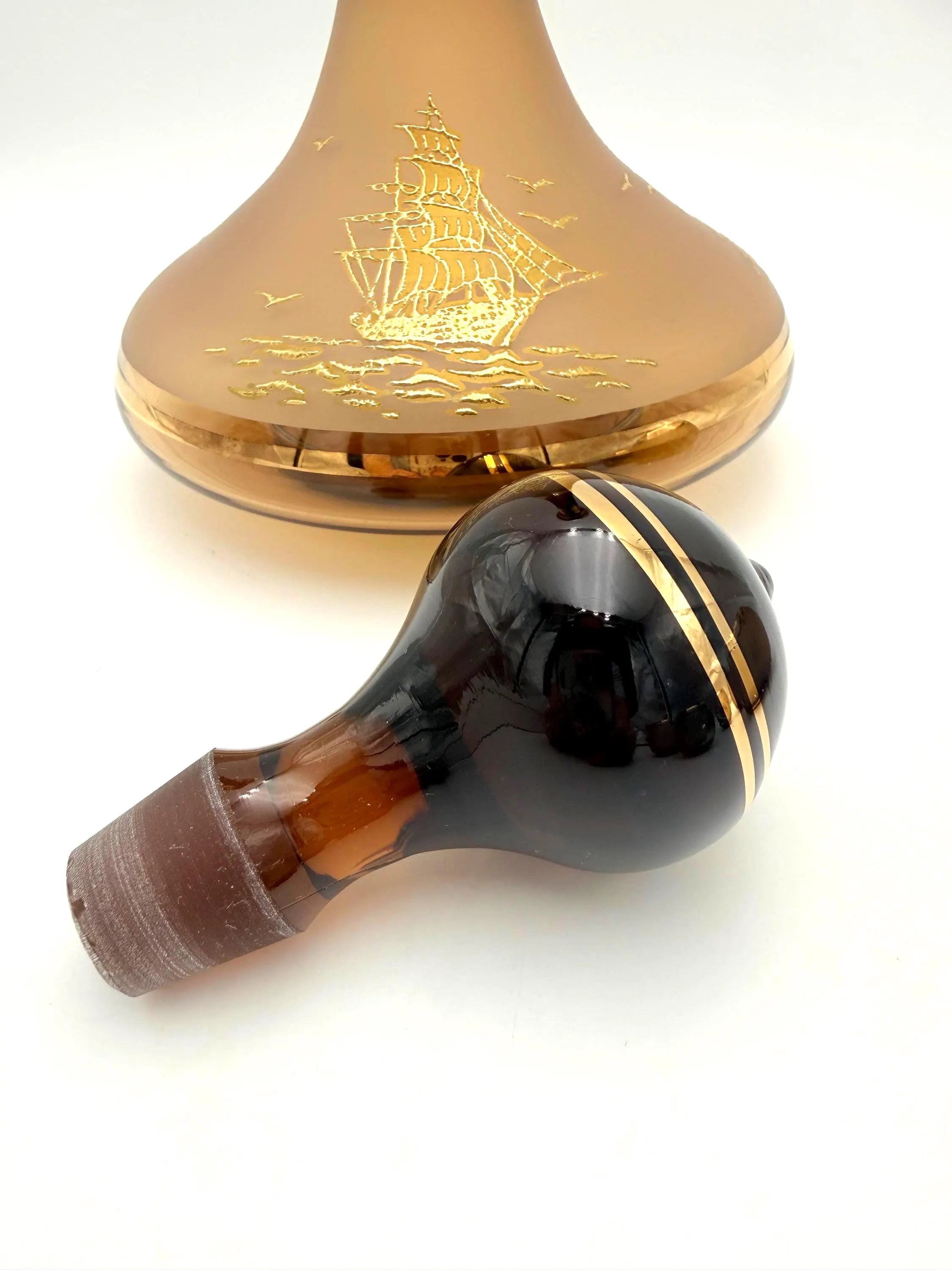 VINTAGE BOHEMIA GLASS NAUTICAL DECANTER SET – CZECHOSLOVAKIA – FROSTED CHAMPAGNE GOLD GALLEON BARWARE – 7 PIECES