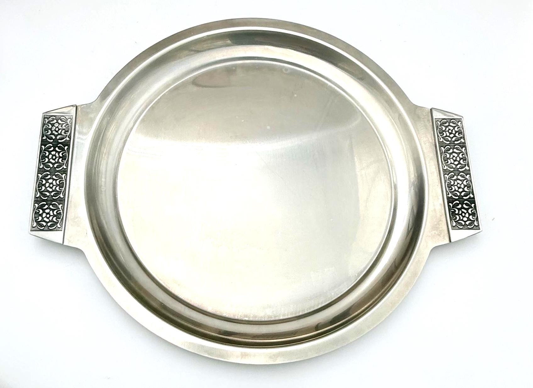 VINTAGE STANLEY ROBERTS BURGUNTINE-VELVET STAINLESS STEEL ENTERTAINING COLLECTION WITH ORIGINAL BOXES
