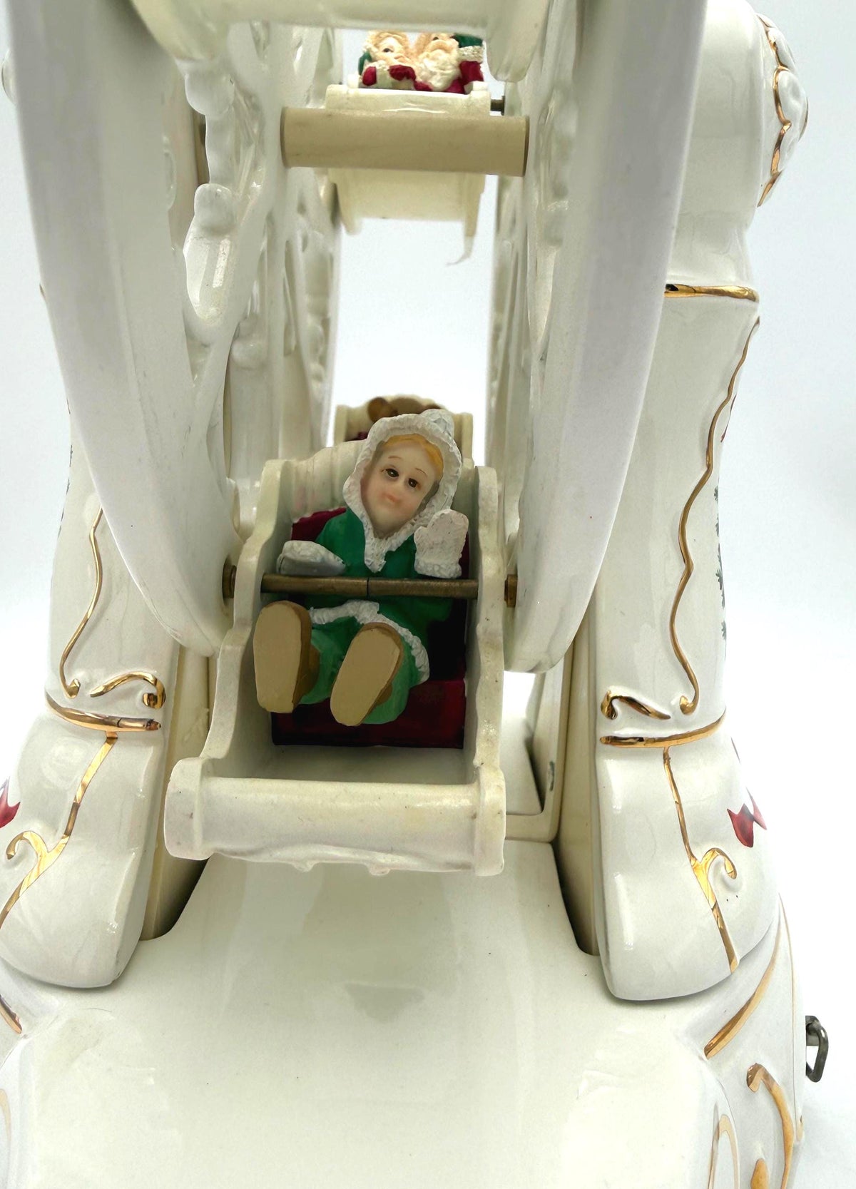 Vintage Avon Holiday Classic Musical Rotating Ferris Wheel, Porcelain Christmas Collectible 2001