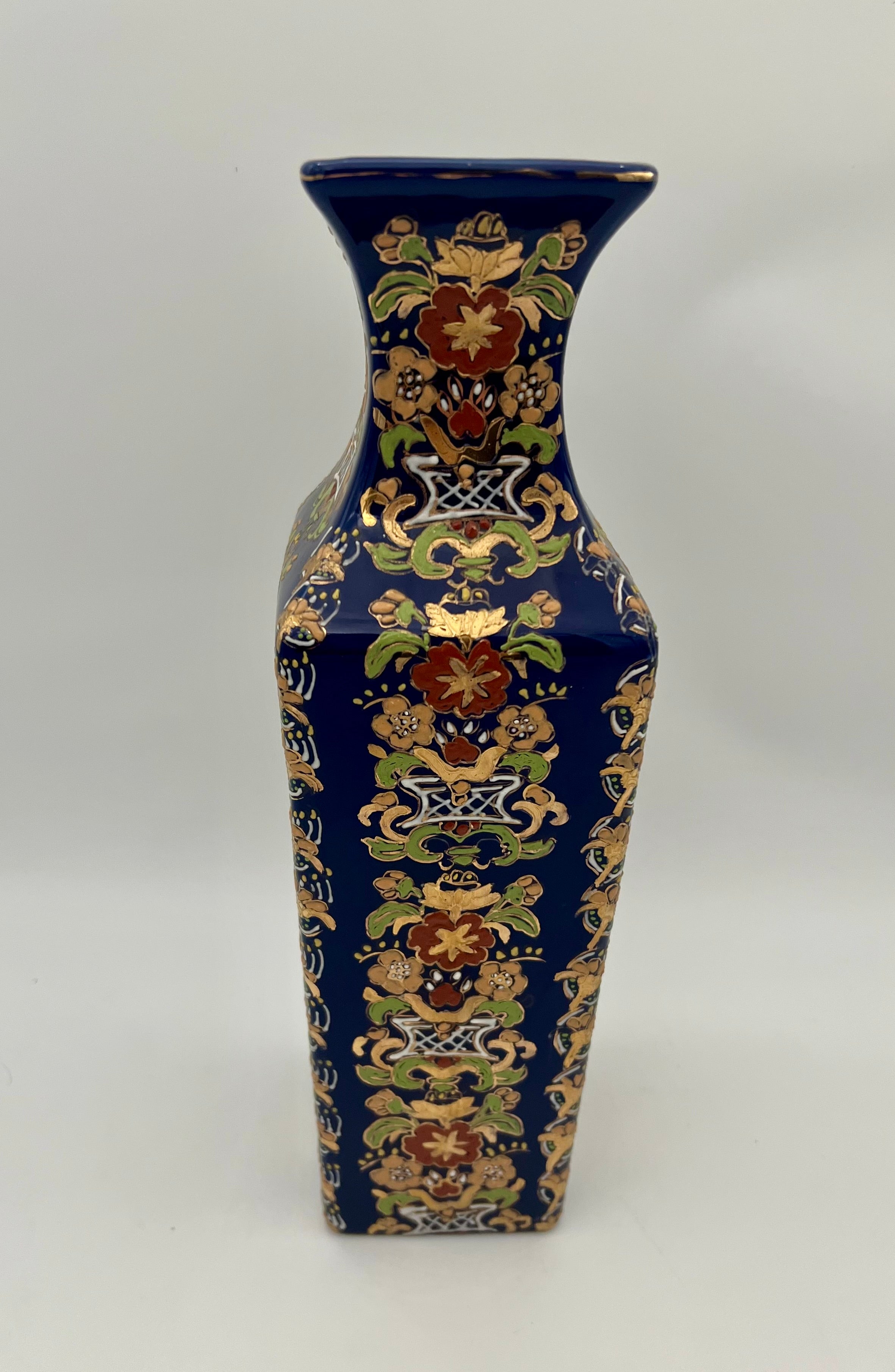 VINTAGE 1970S COBALT BLUE HAND PAINTED SQUARE VASE WITH RAISED GILT FLORAL MOTIF | TALL HOLLYWOOD REGENCY DECOR